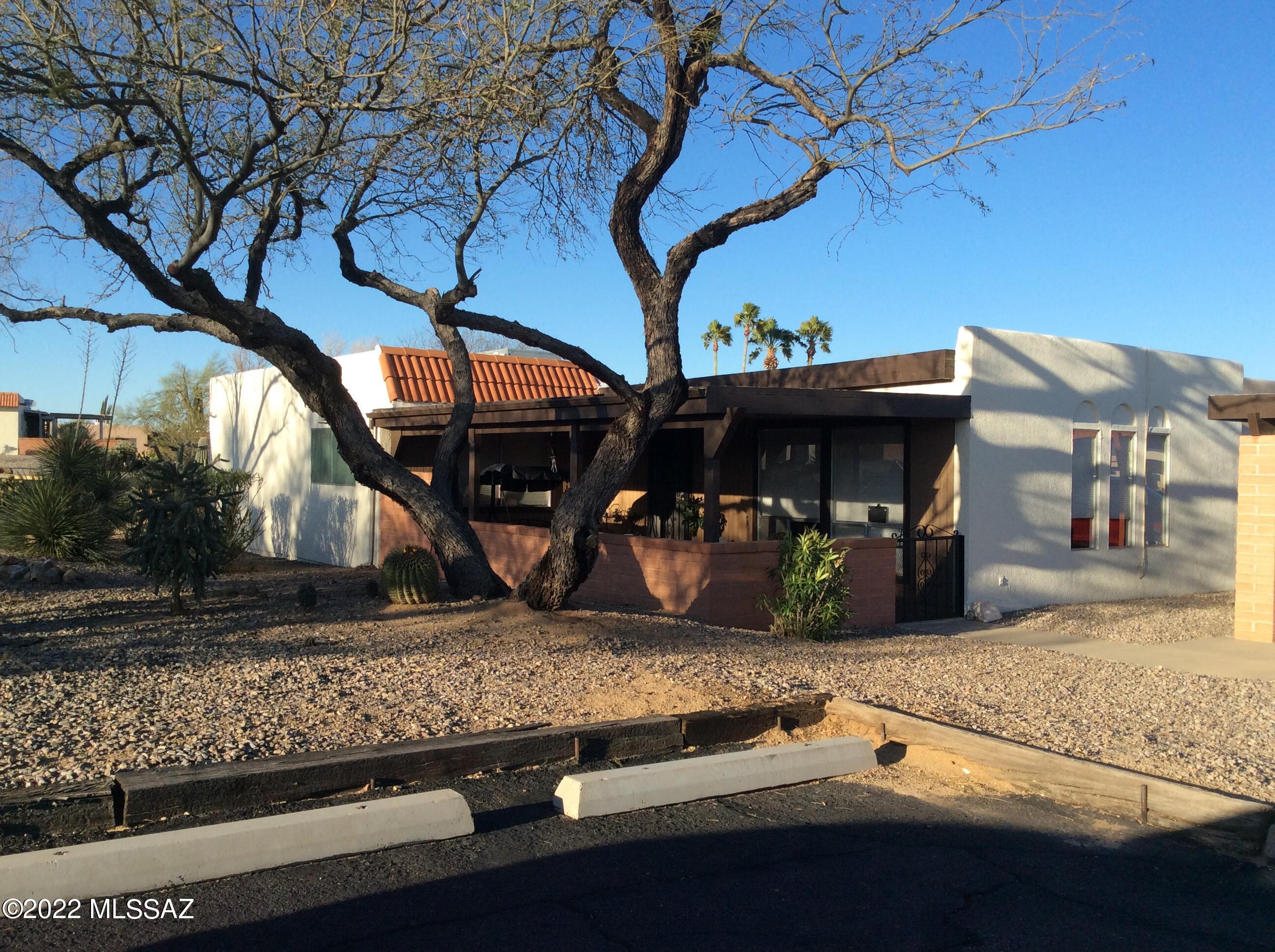 Green Valley Townhouses NO.7 - Residential