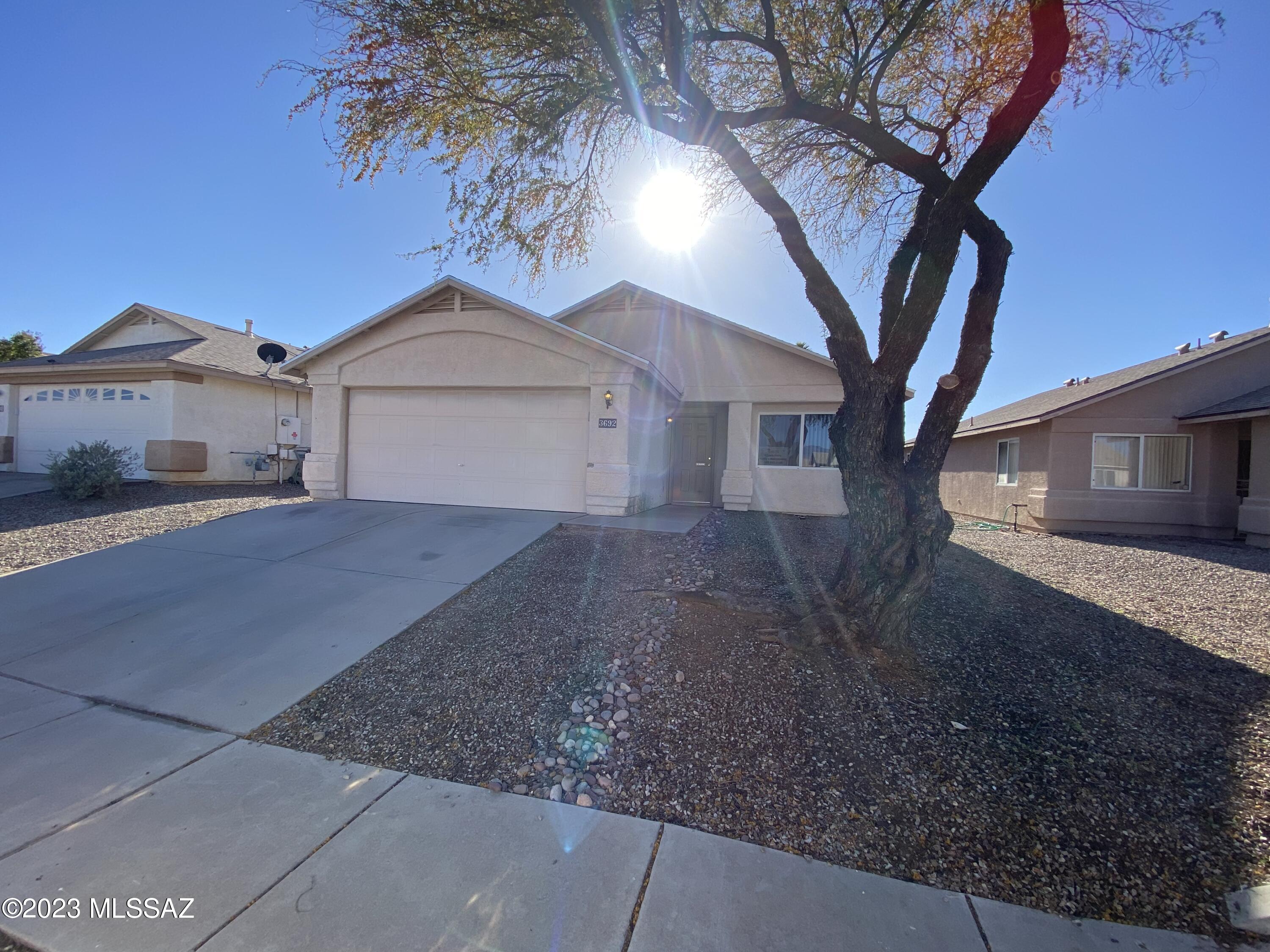 Freshly painted property, New flooring throughout. newer HVAC unit and water heater. New window blinds! 2 car garage for your vehicles or hobbies! New Roof installed March 2023! Close to park and public pool! Easy access to I-10 Freeway!  This home is ready for move in!