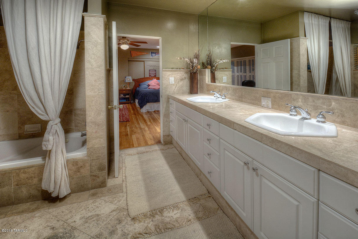 El Encanto Estates - Residential
