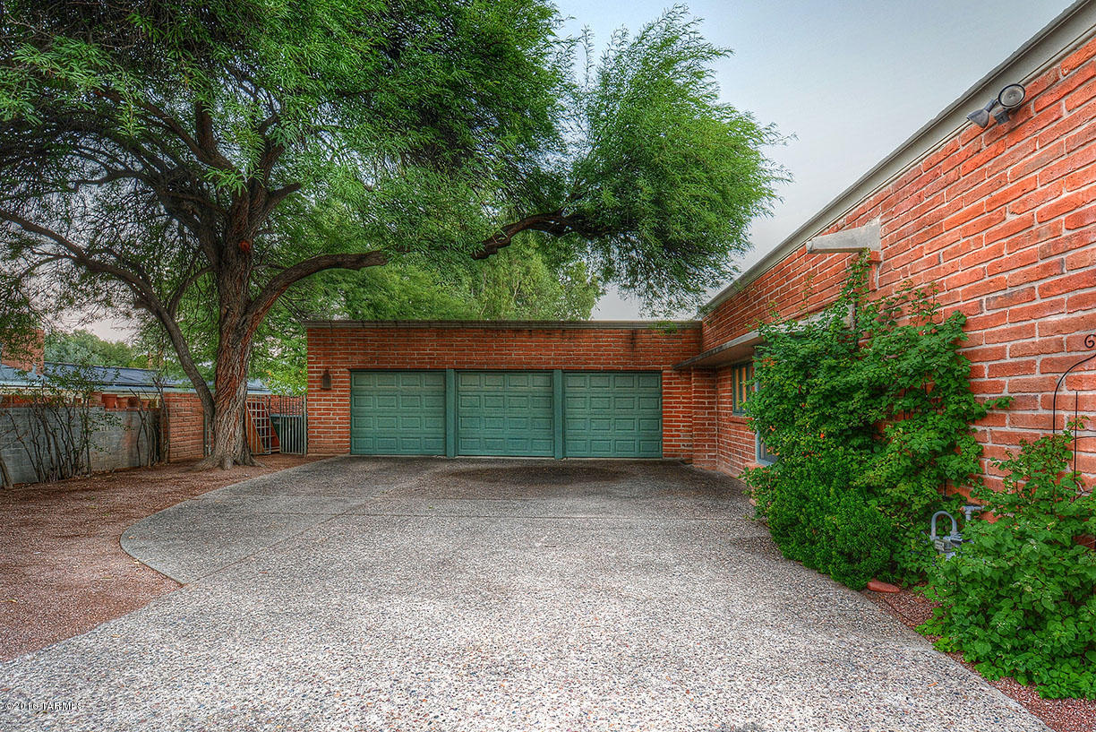 El Encanto Estates - Residential
