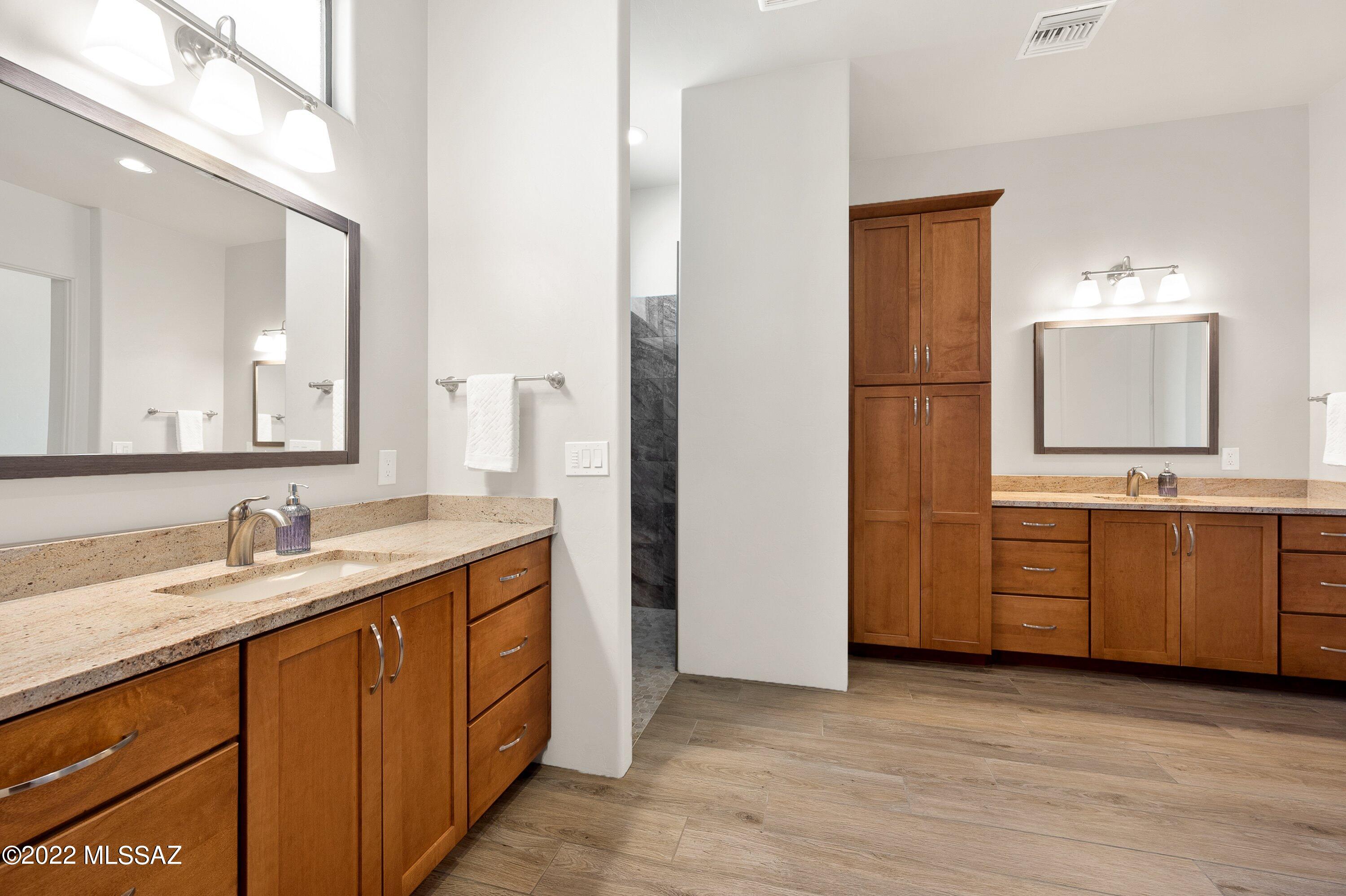 La Canada Ridge Subdivision - Residential