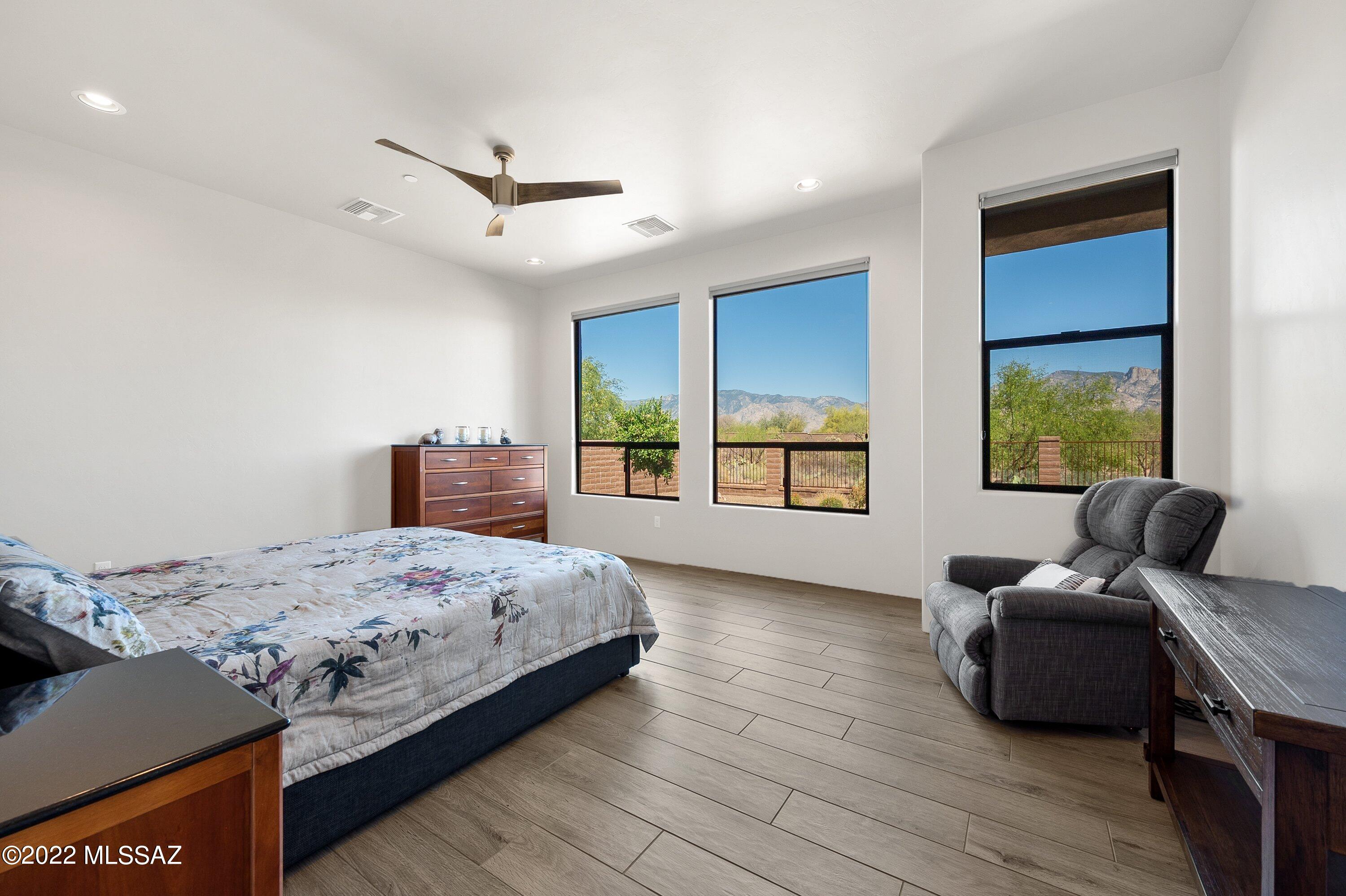 La Canada Ridge Subdivision - Residential