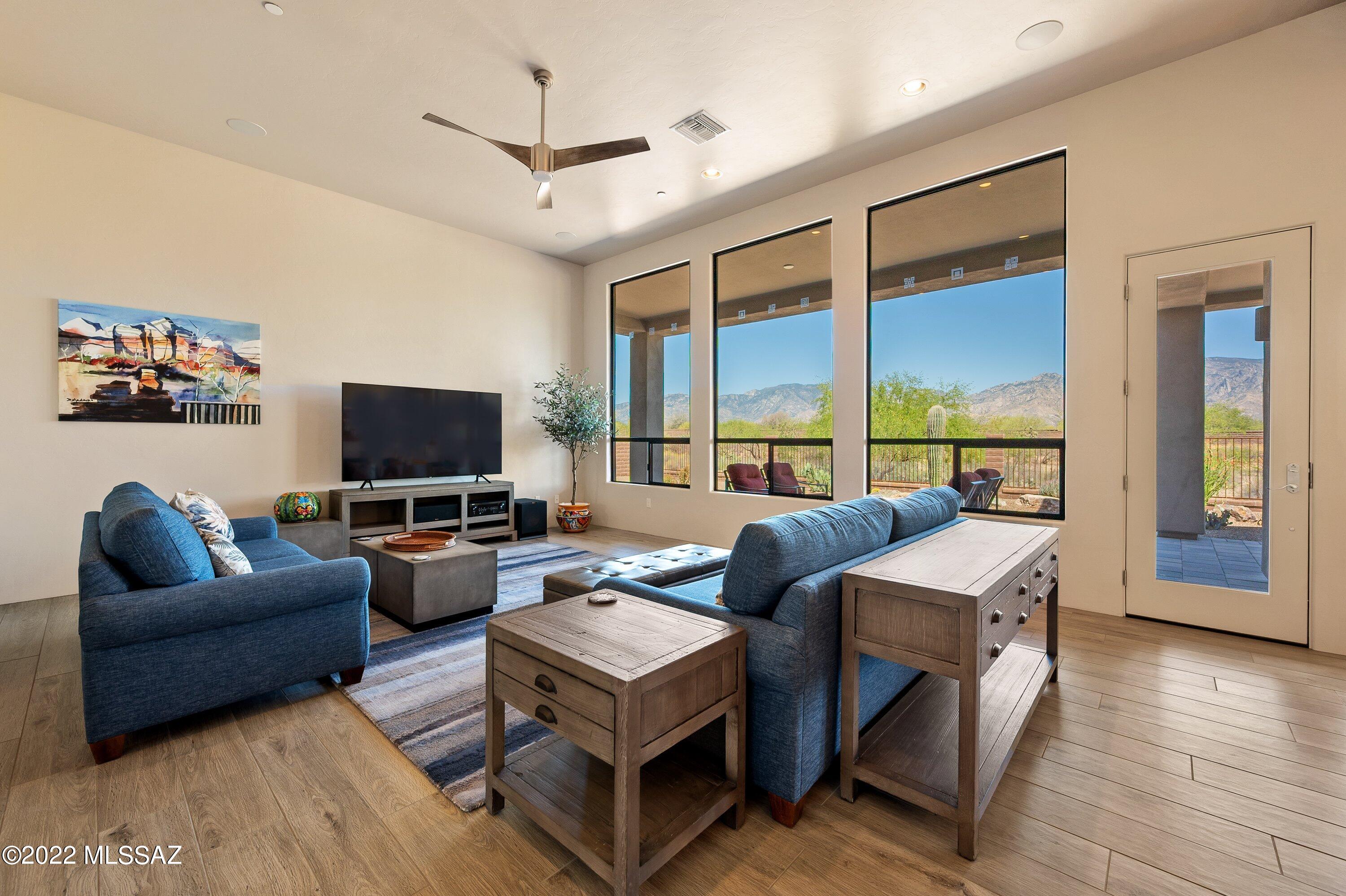 La Canada Ridge Subdivision - Residential