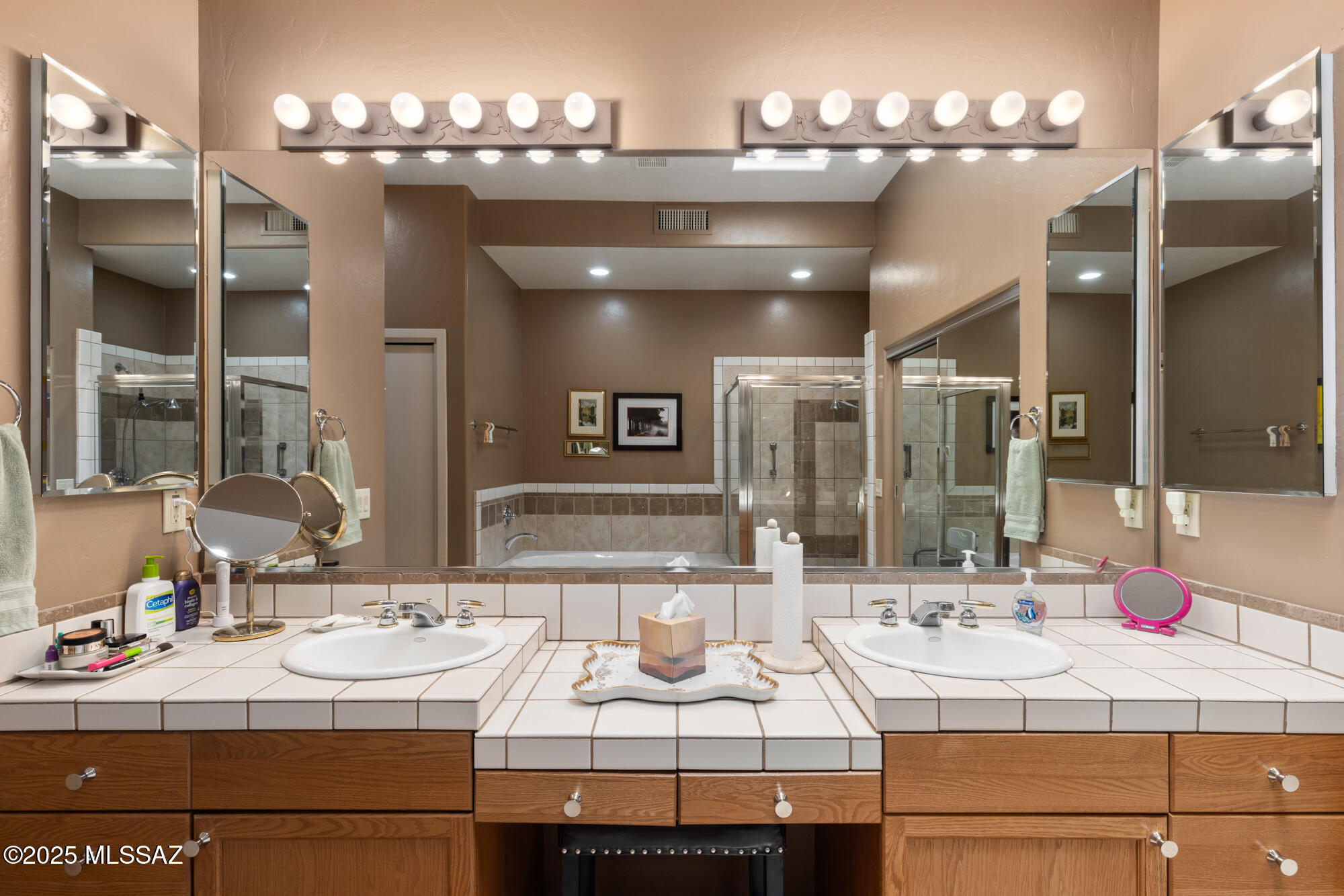 The Ridge At Ventana Canyon (1-63) - Residential