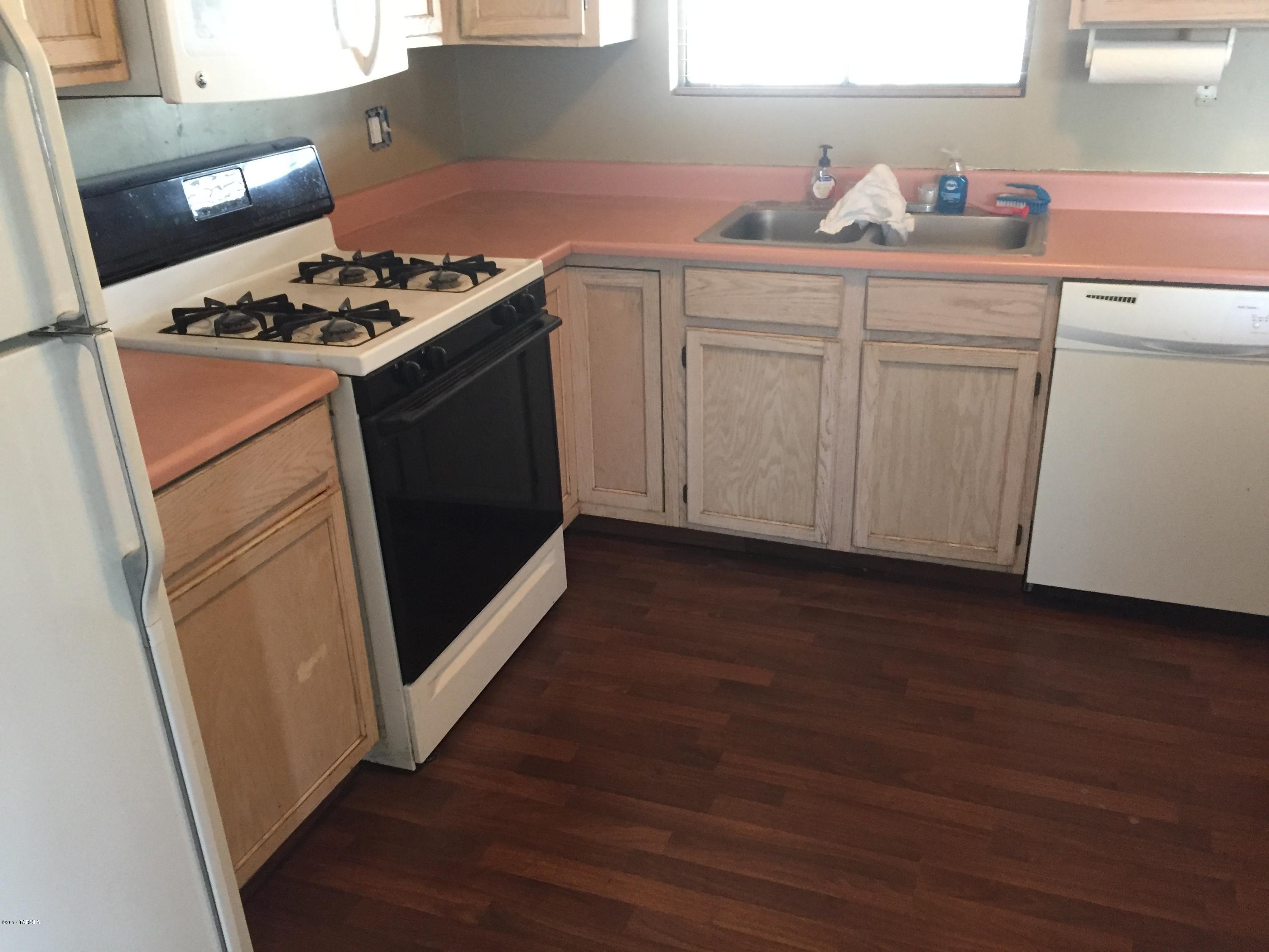 Out Of Pima County - Residential Lease