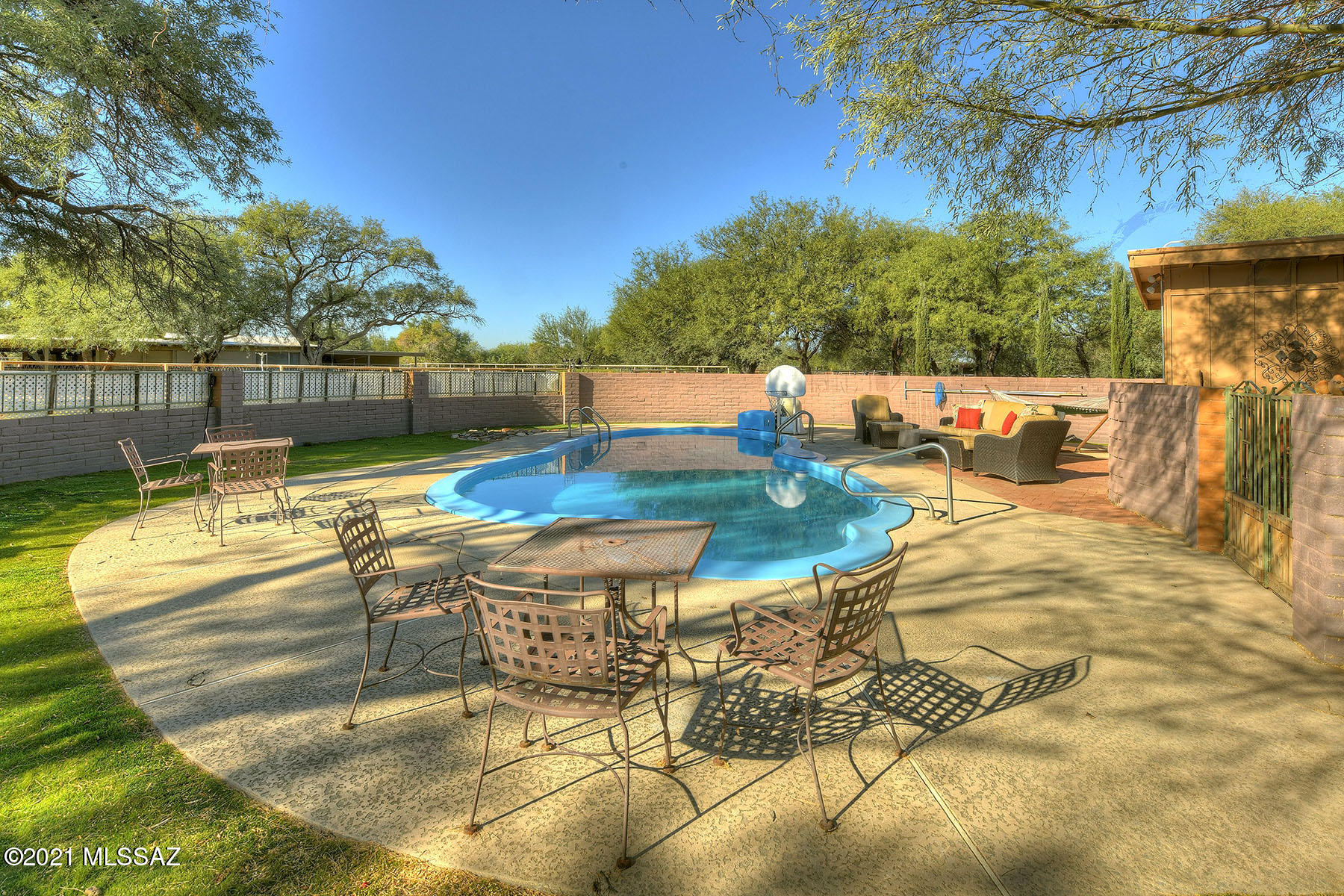 Tanque Verde Country Estates - Residential