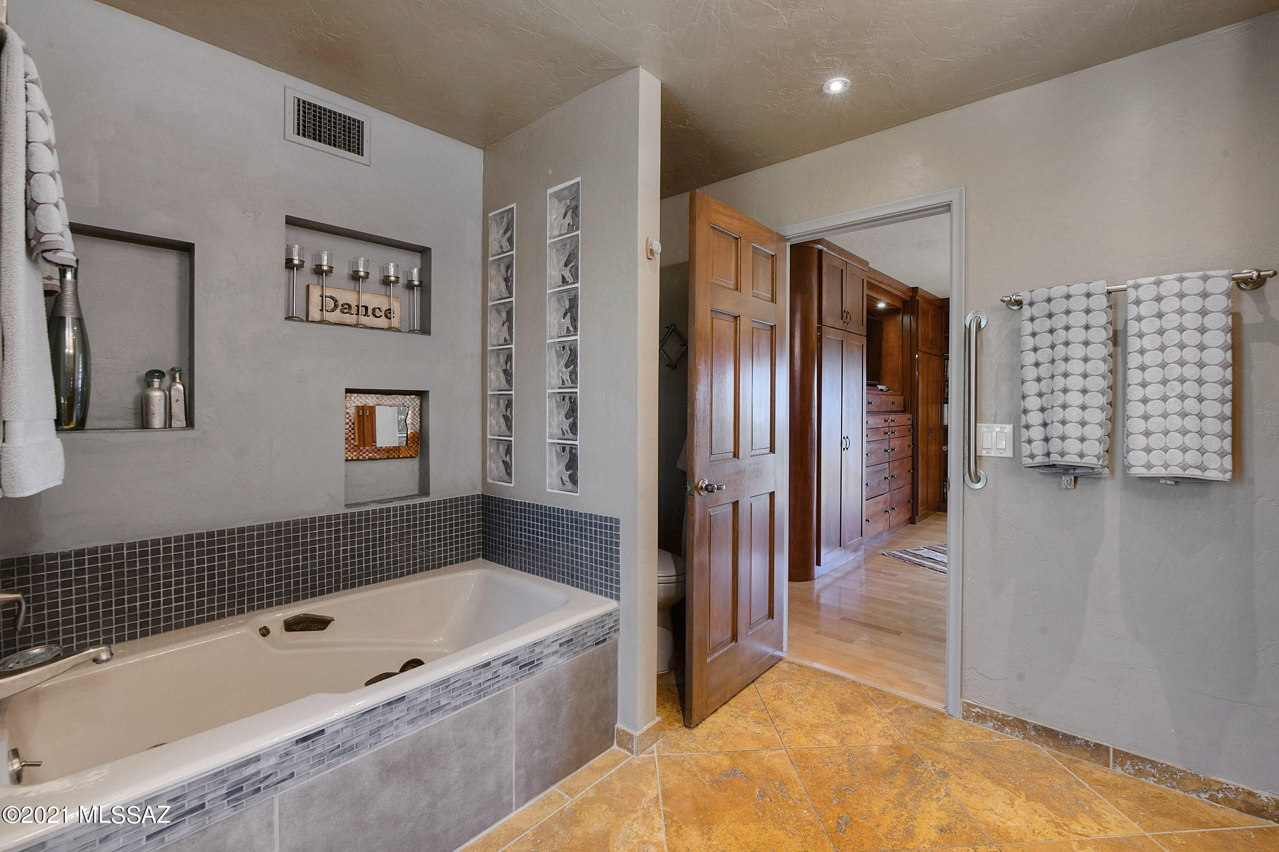 Catalina Foothills Est 9 - Residential