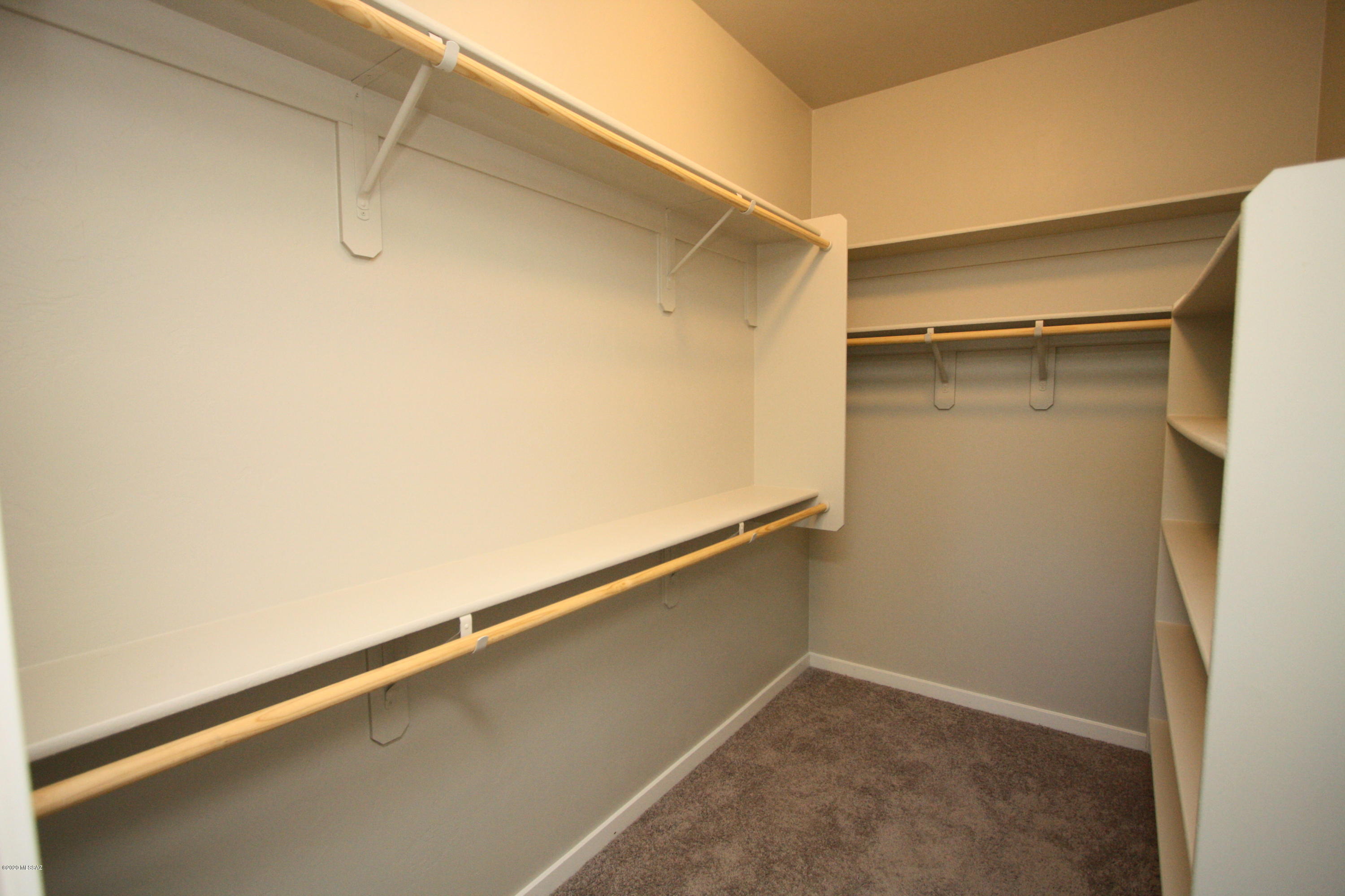 Elementary Place SQ20163230723 - Residential Lease
