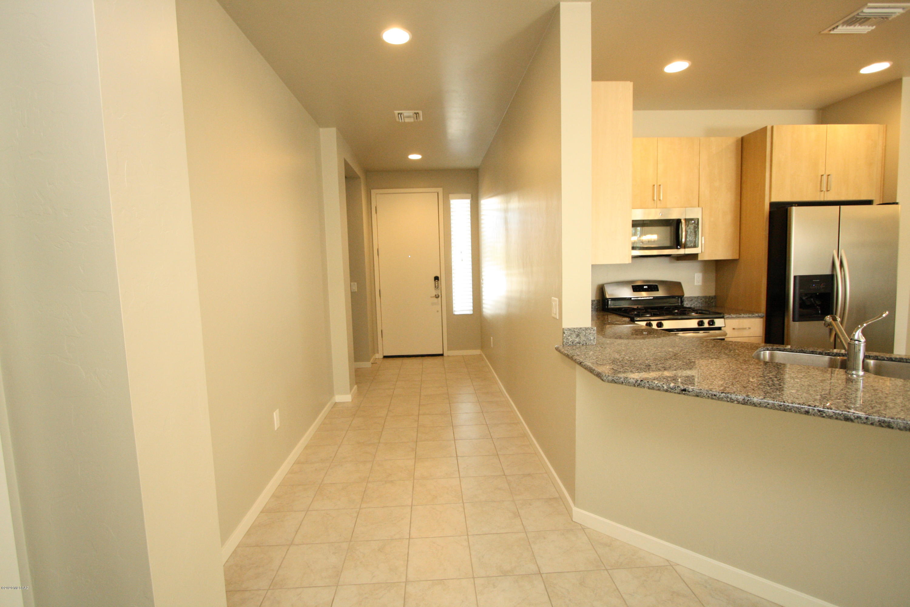 Elementary Place SQ20163230723 - Residential Lease