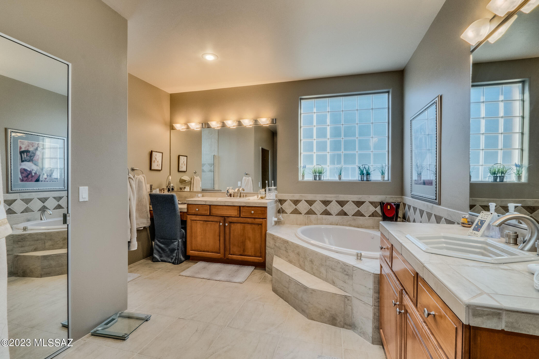 Coronado Vistas (1-22) - Residential