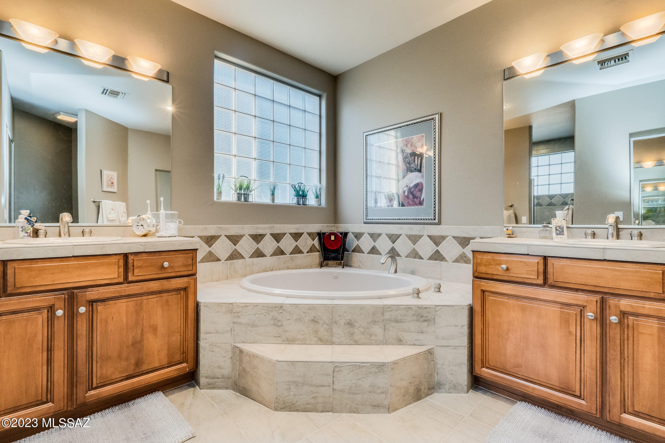Coronado Vistas (1-22) - Residential