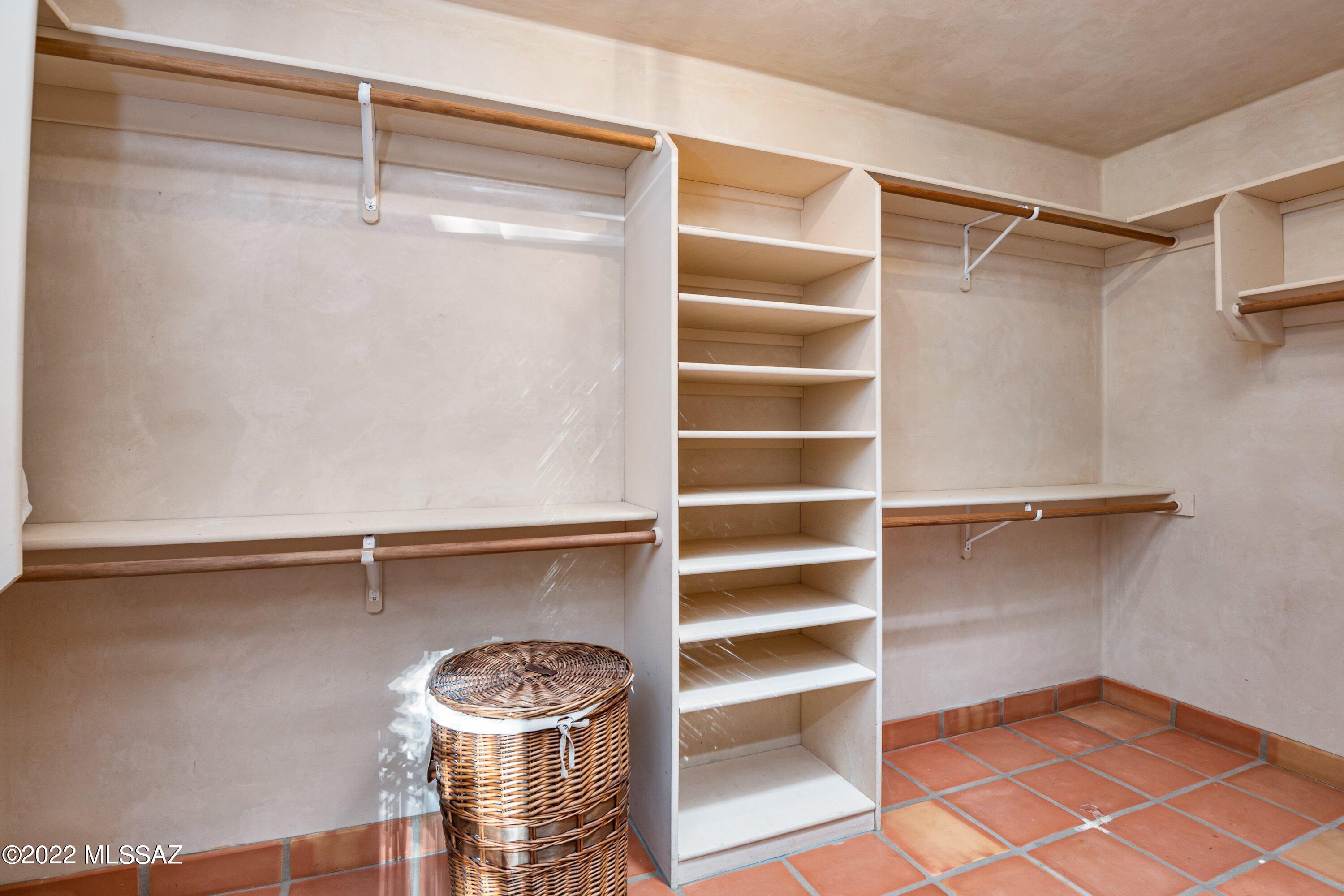 Elin Ranch - Residential