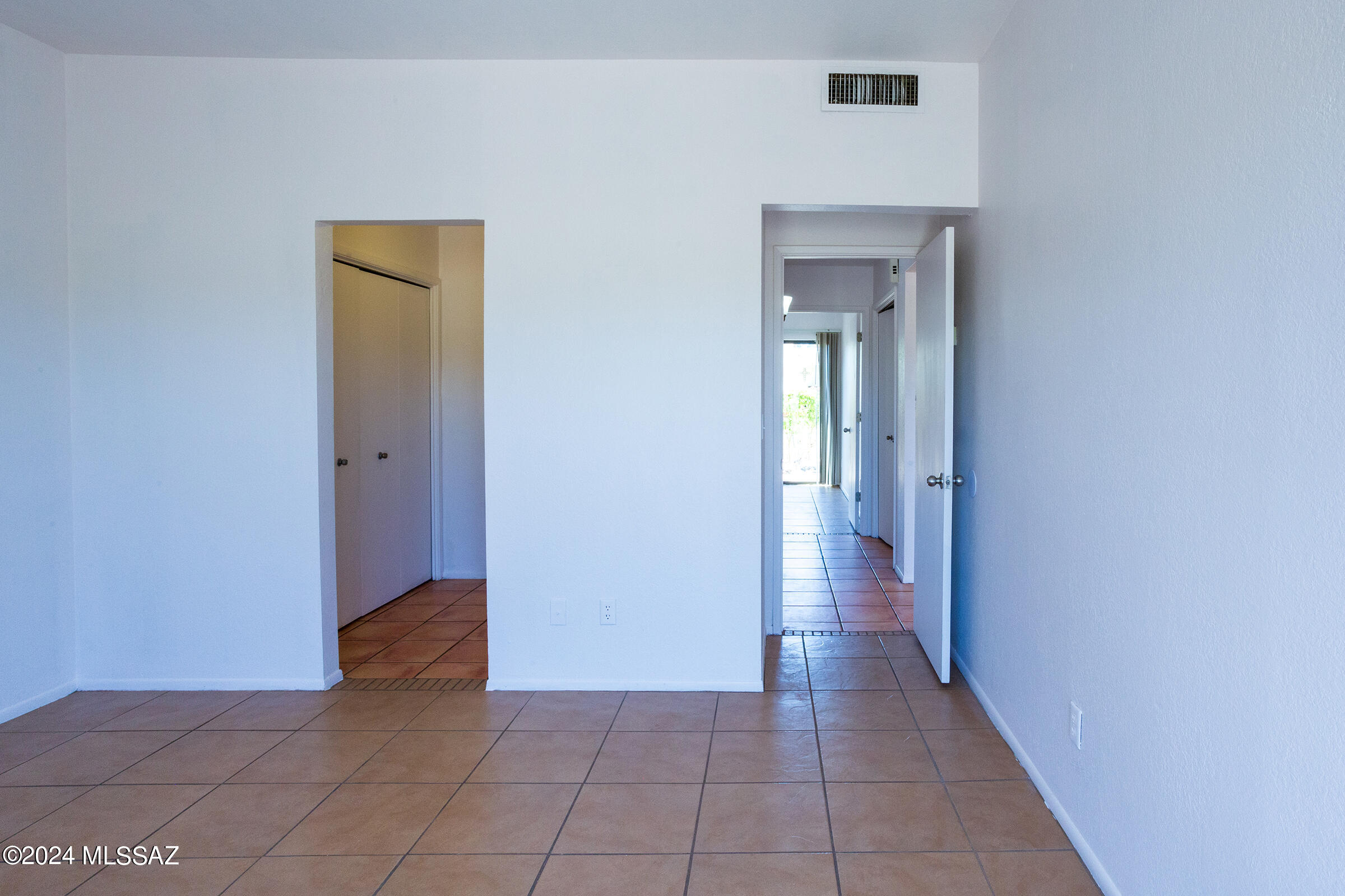 Desert Dawn Townhomes - Residential Lease