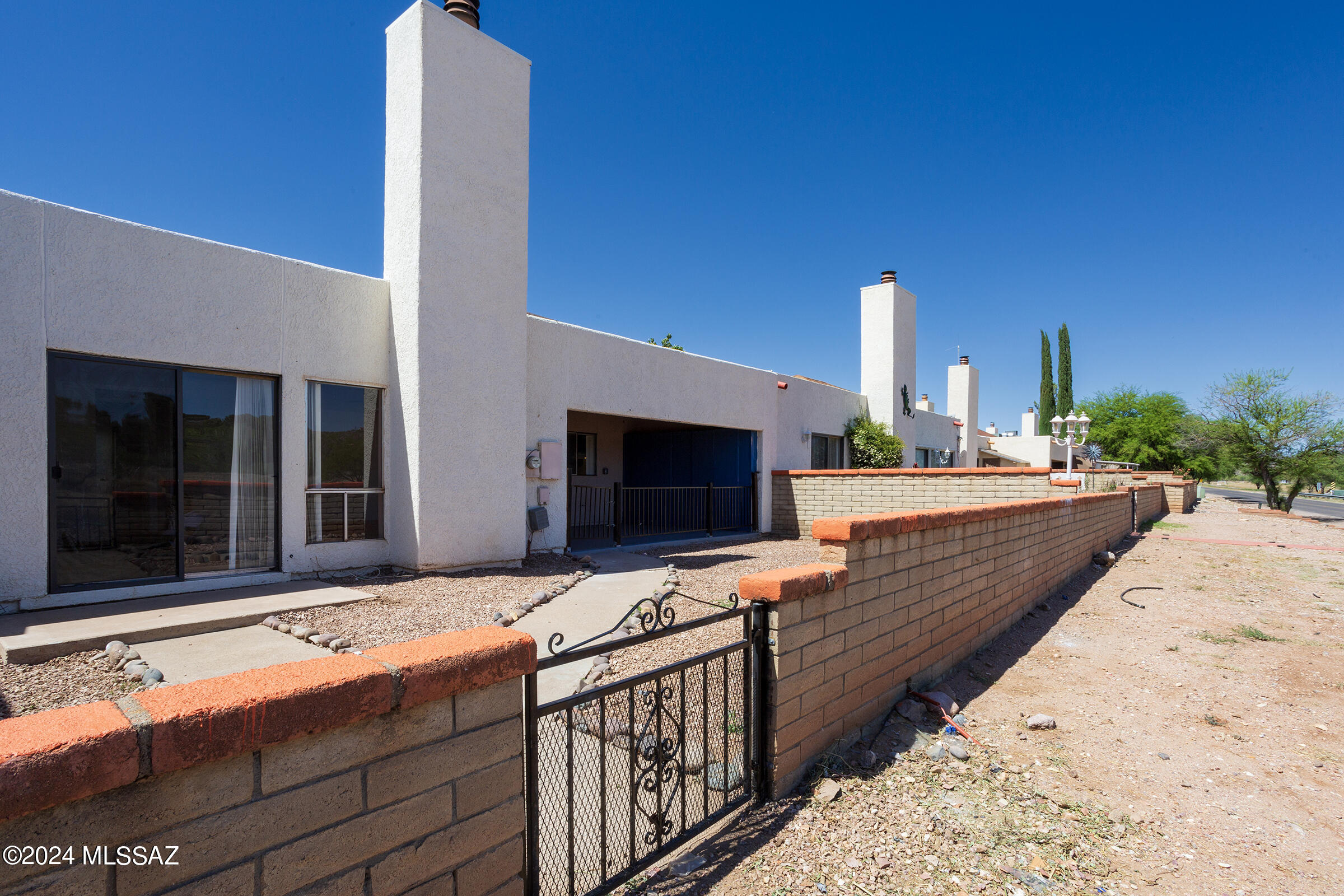 Desert Dawn Townhomes - Residential Lease