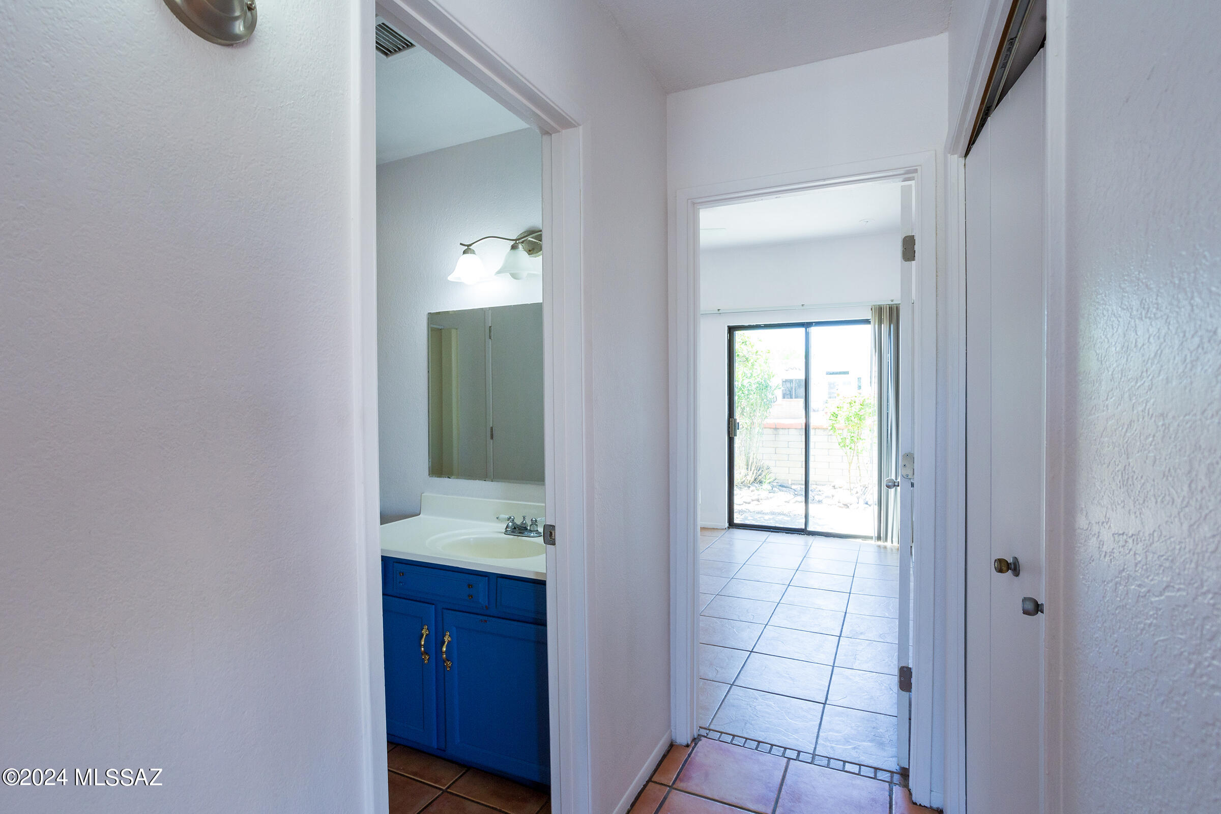 Desert Dawn Townhomes - Residential Lease