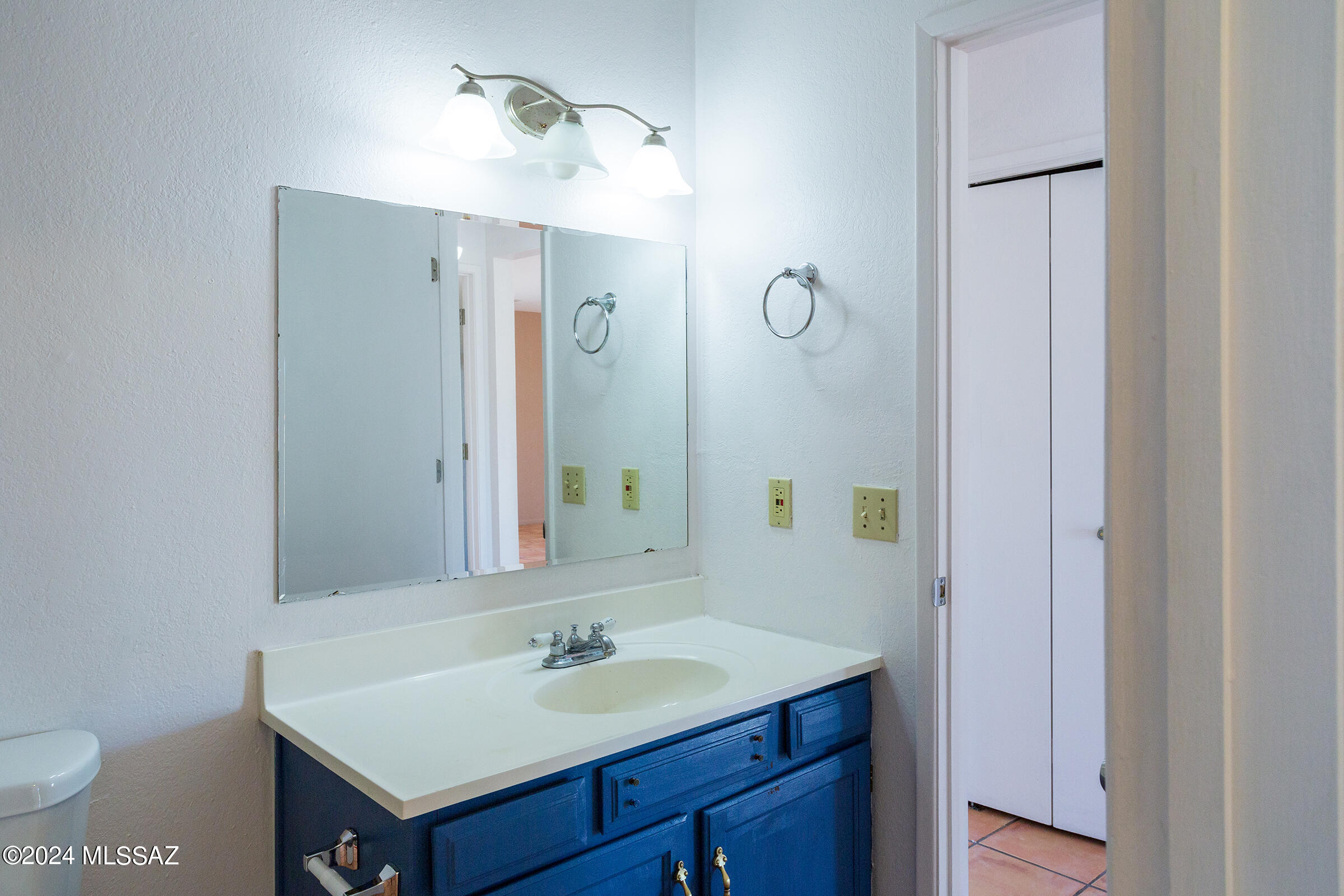 Desert Dawn Townhomes - Residential Lease