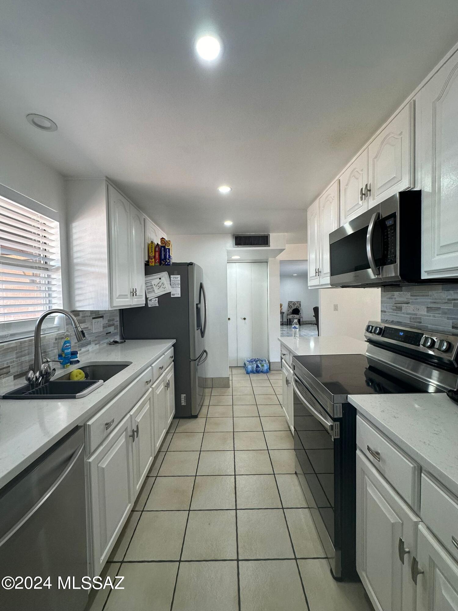 Carriage Hill NO. 4 (433-524) - Residential
