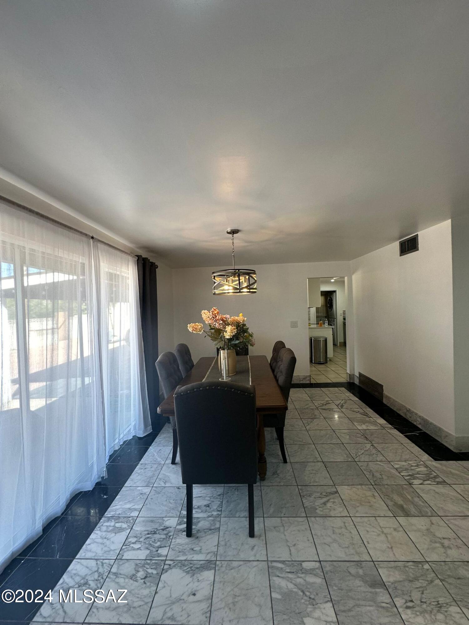 Carriage Hill NO. 4 (433-524) - Residential