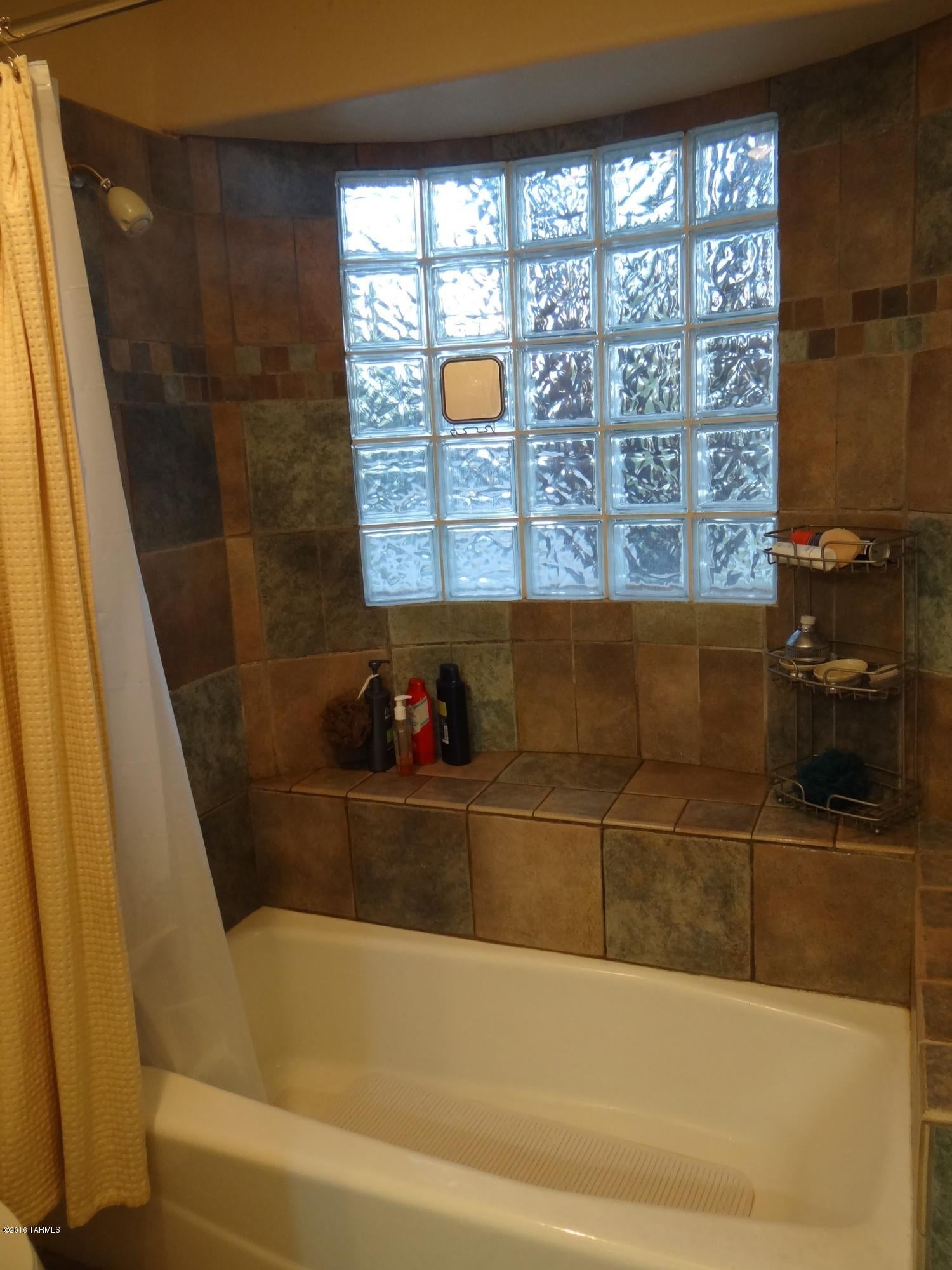 Estates at La Canada Norte (1-41) - Residential Lease