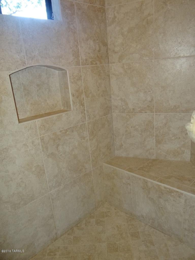 Estates at La Canada Norte (1-41) - Residential Lease