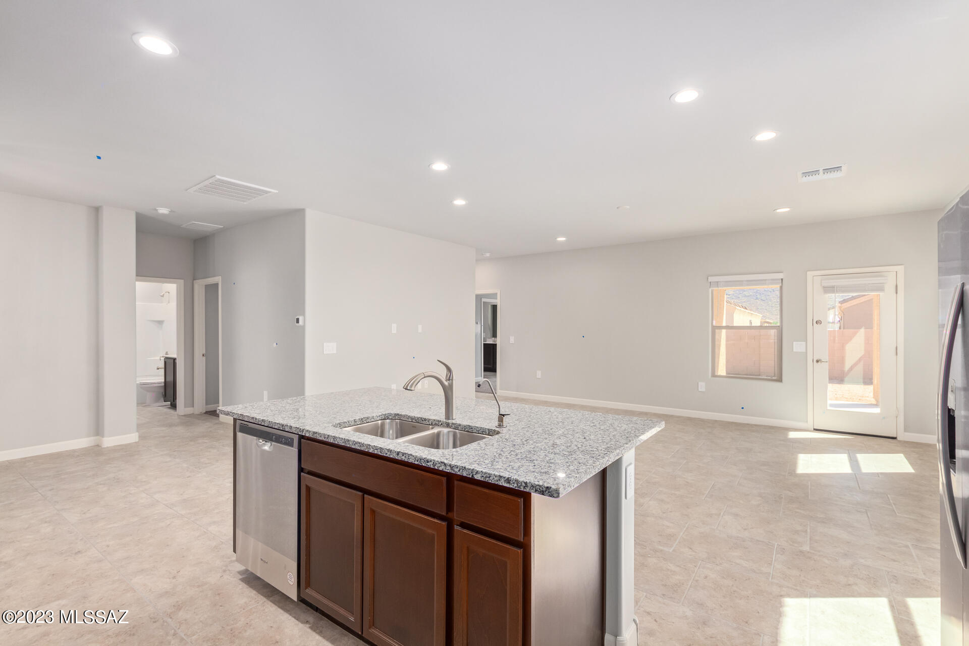 Saguaro Bloom 7A - Residential