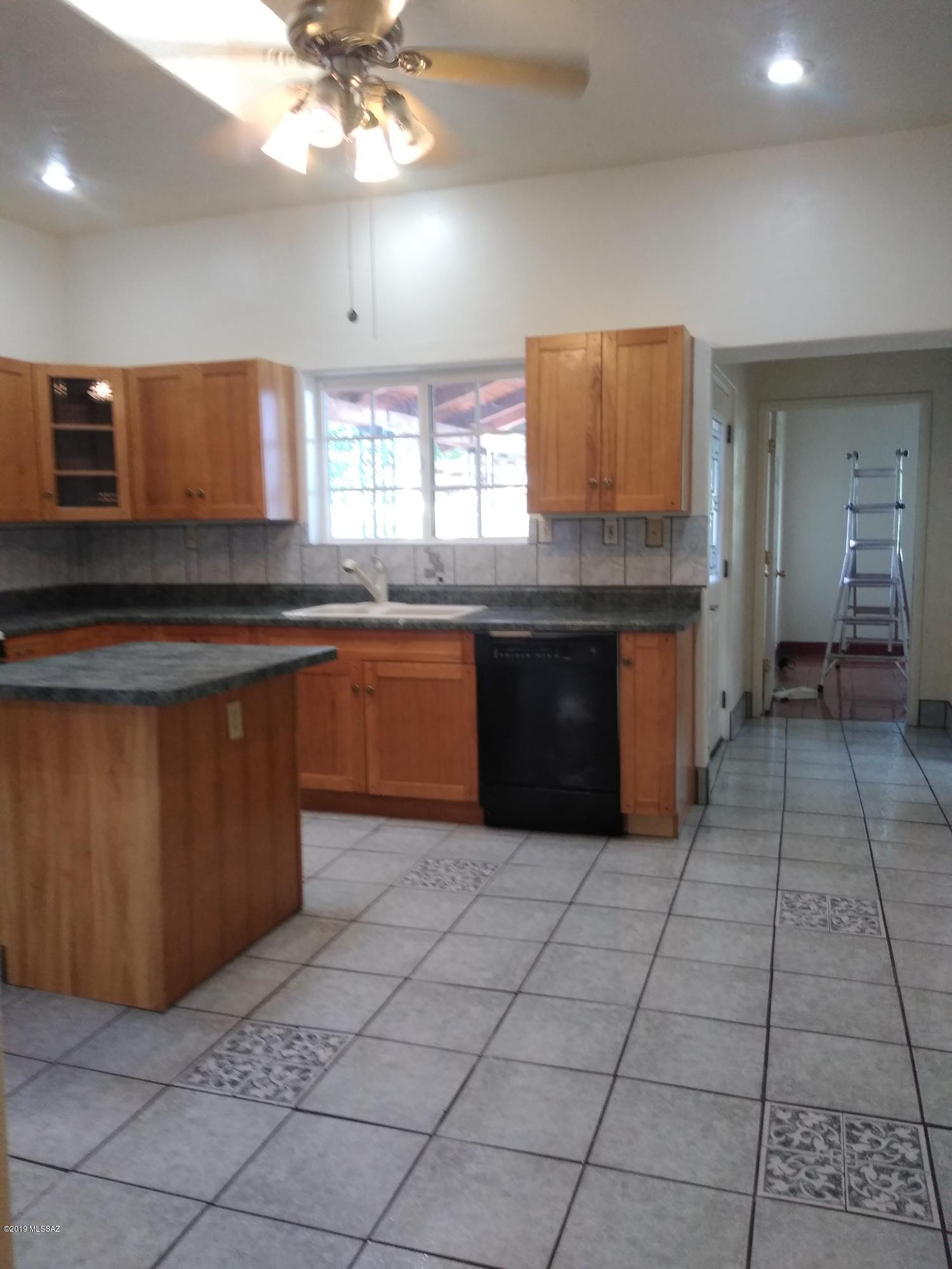 Sunset Villa Addition - Residential