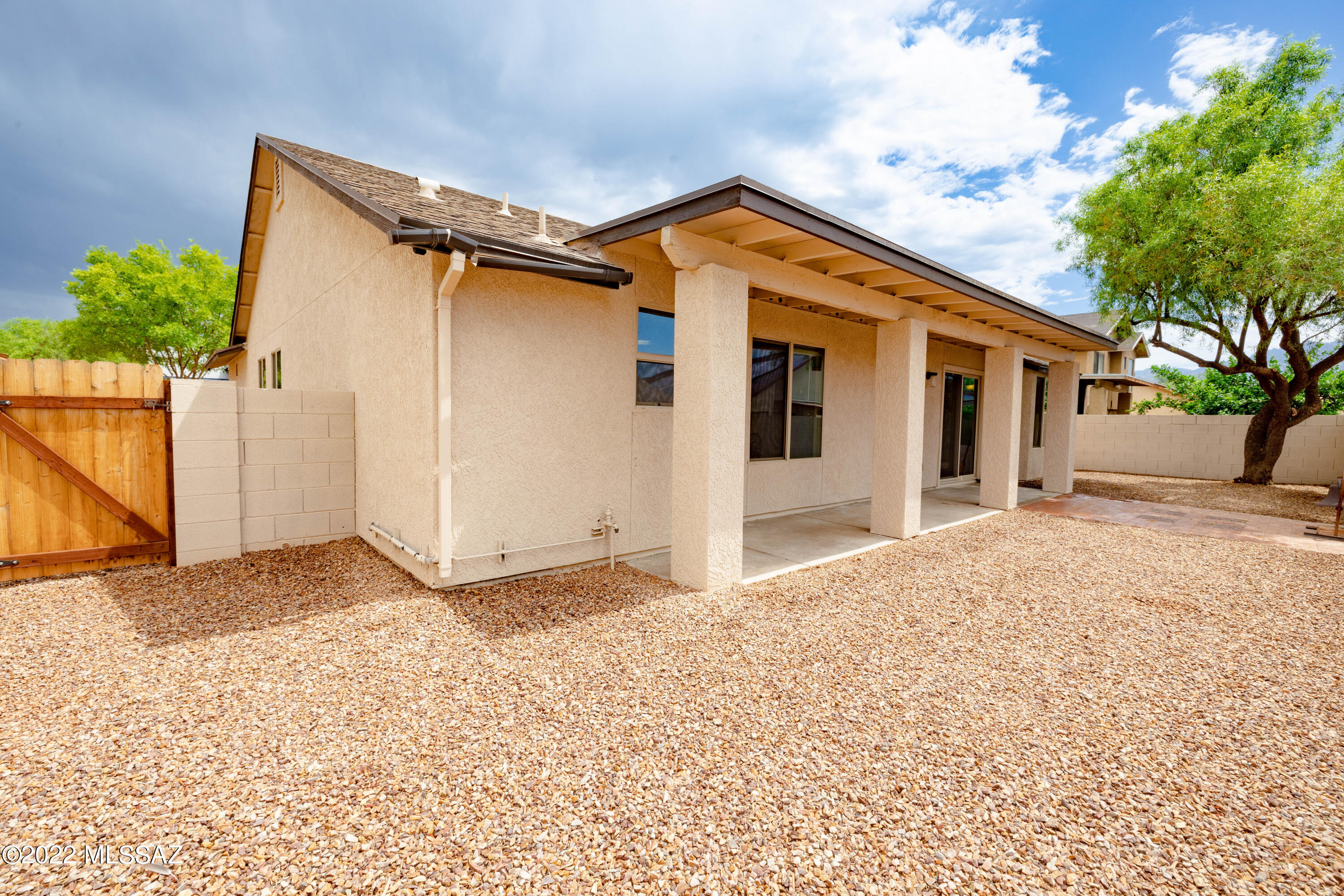 Linda Vista Terrace(1-102) - Residential