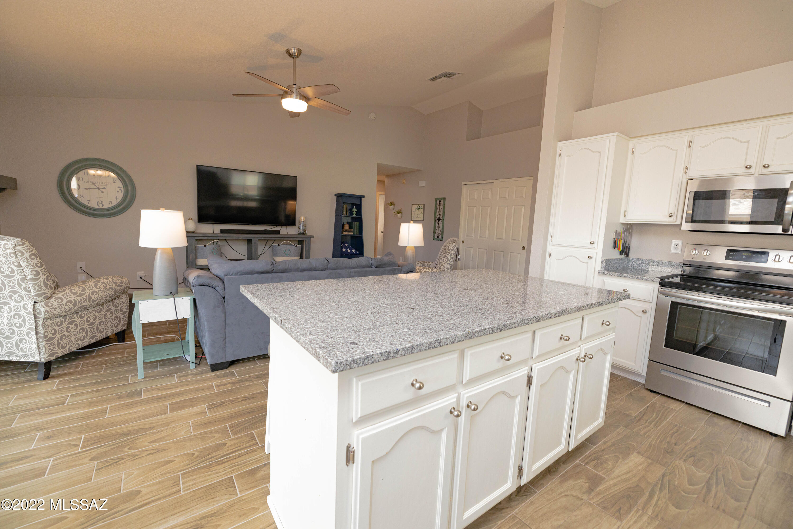 Linda Vista Terrace(1-102) - Residential