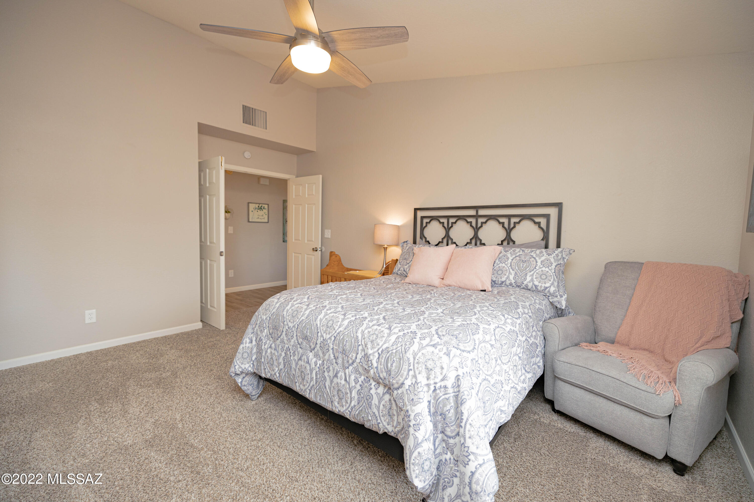 Linda Vista Terrace(1-102) - Residential