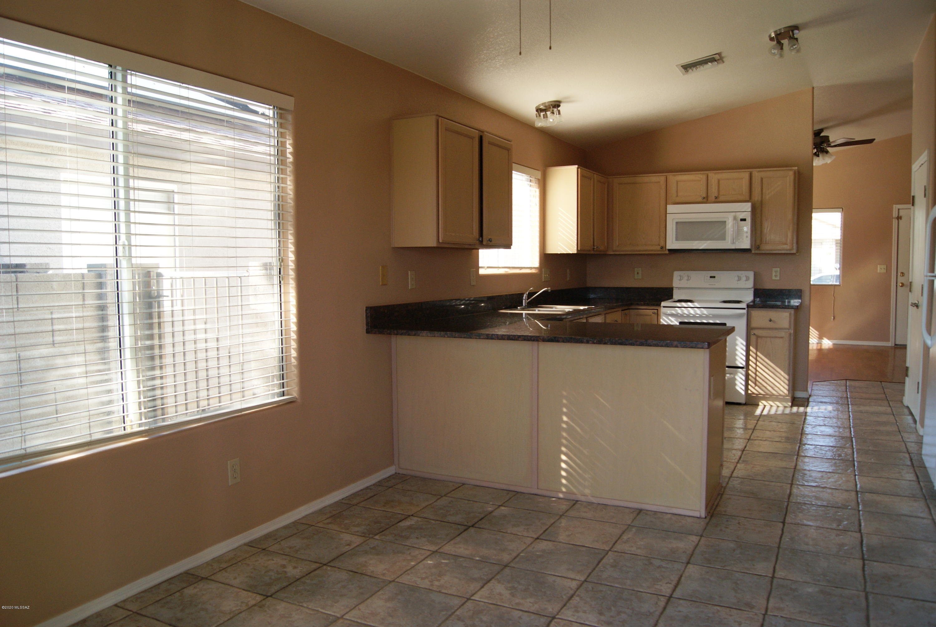 Elliott Homes At Rita Ranch (1-521) - Residential Lease