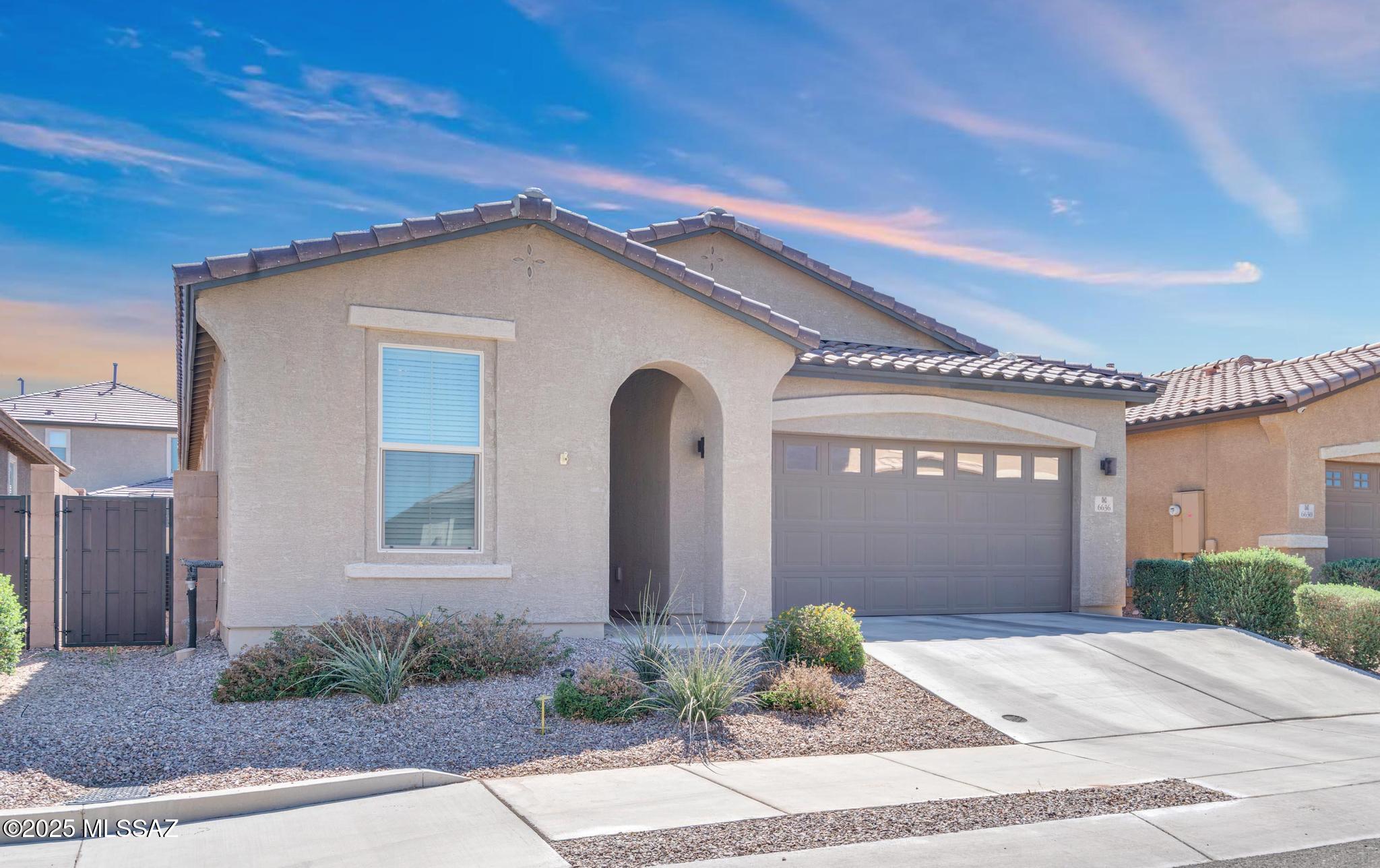 La Estancia De Tucson (1-330) - Residential