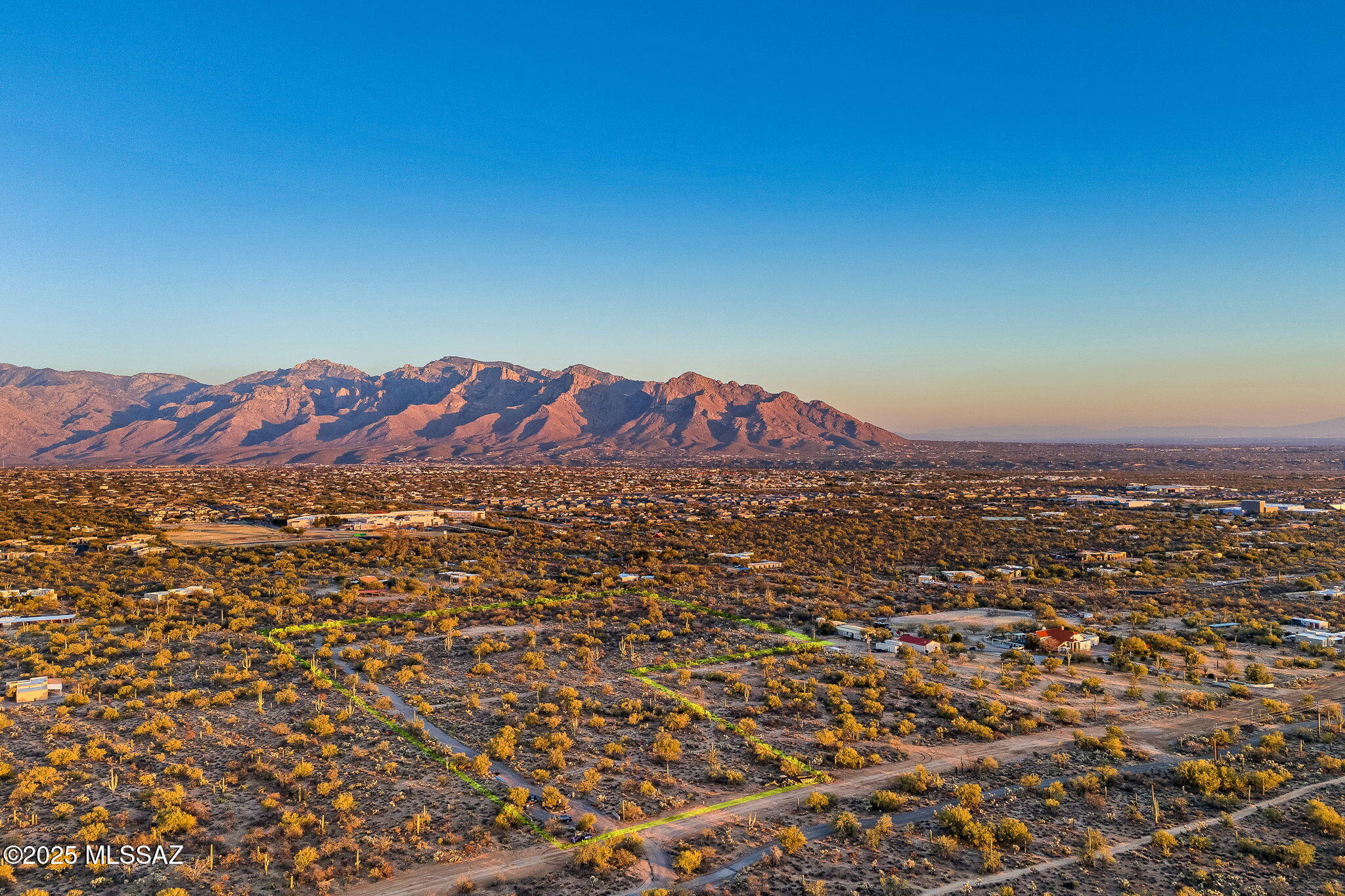 Discover the perfect opportunity to own 15 acres of land in the scenic surroundings of award winning Oro Valley located just outside Tucson Arizona. This expansive property offers stunning desert landscapes, breathtaking mountain views, and endless possibilities for development or investment. Conveniently situated near Tangerine Rd with easy access to Oracle highway and I-10. Versatile zoning offers potential for several residential development options. Enjoy panoramic views of the mountains, gorgeous sunsets, and star-filled night skies. Whether you're looking to build your dream home, establish a ranch, or invest in a growing area, this property provides the perfect blend of space, privacy, and accessibility. Don't miss this chance to own a piece of Arizona's beautiful desert landscape!