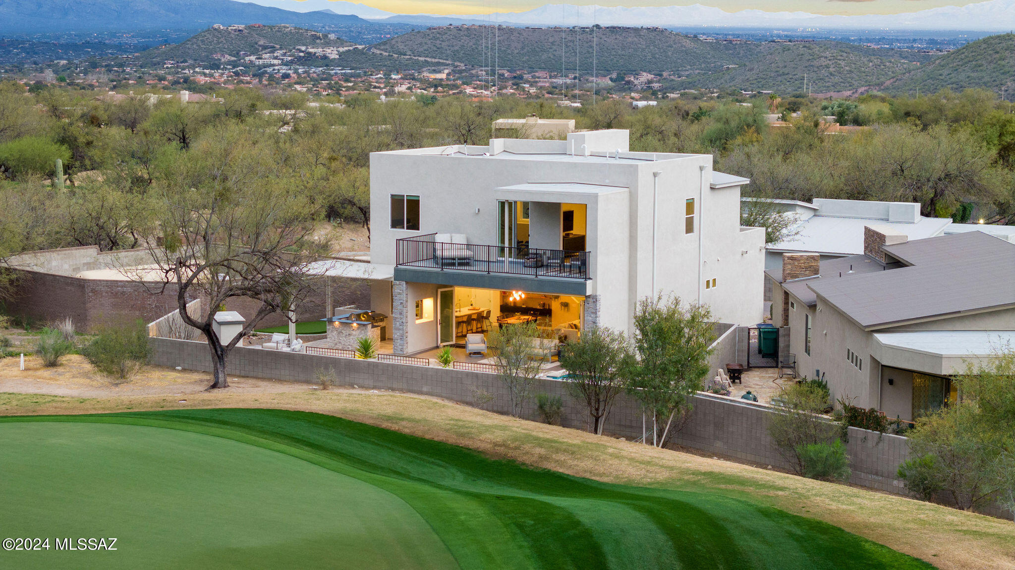 Ventana View - Residential