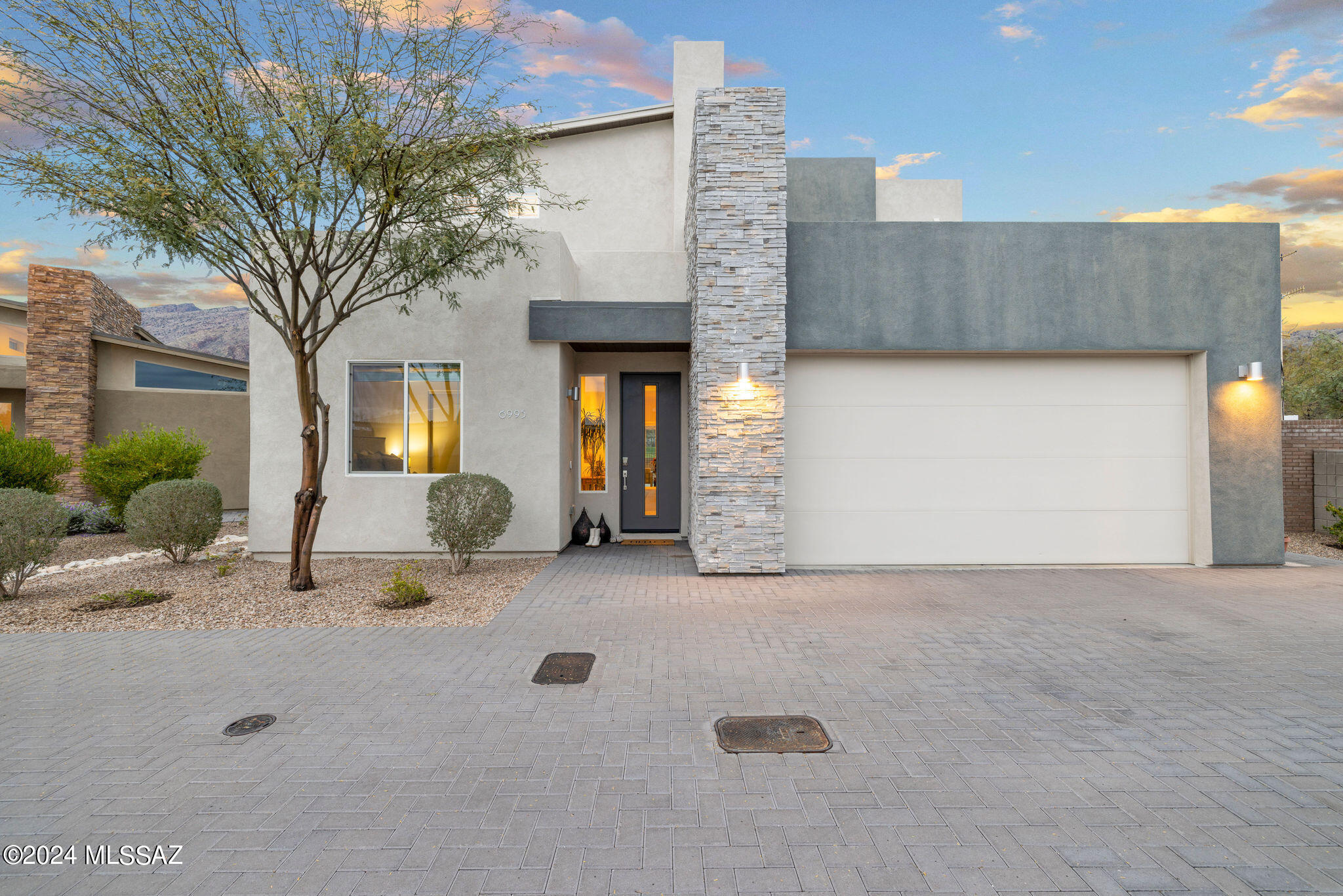 Ventana View - Residential