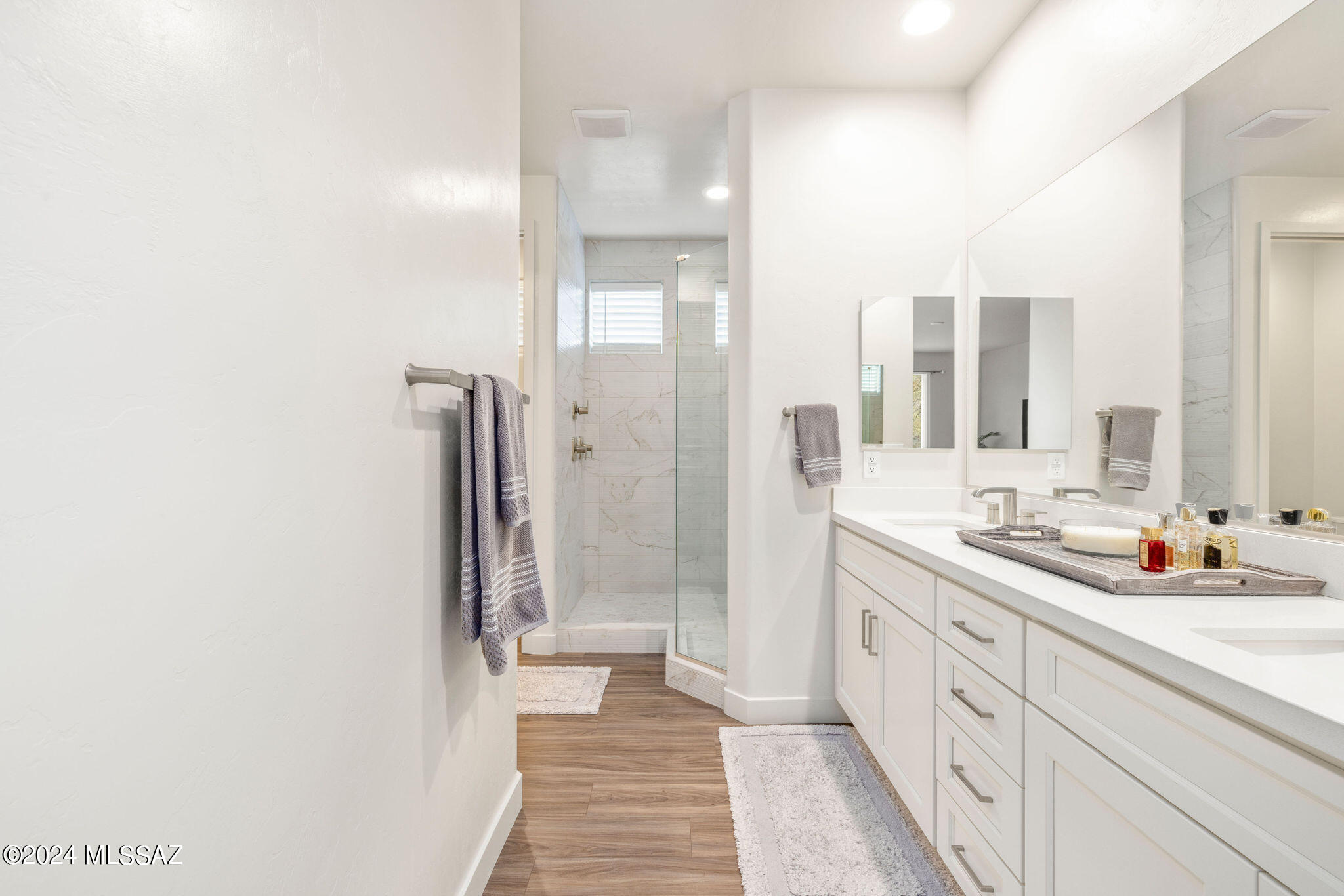 Ventana View - Residential