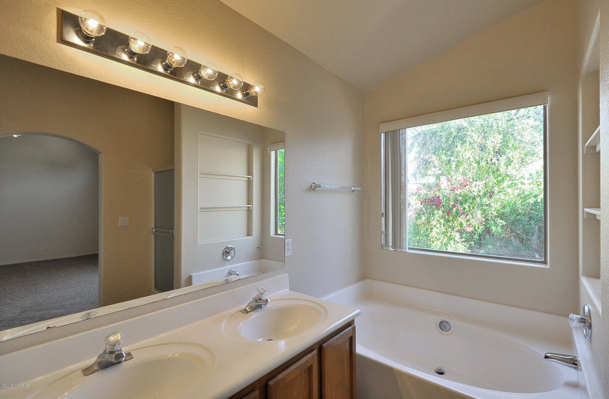Linda Vista Ridge(1-77) - Residential Lease
