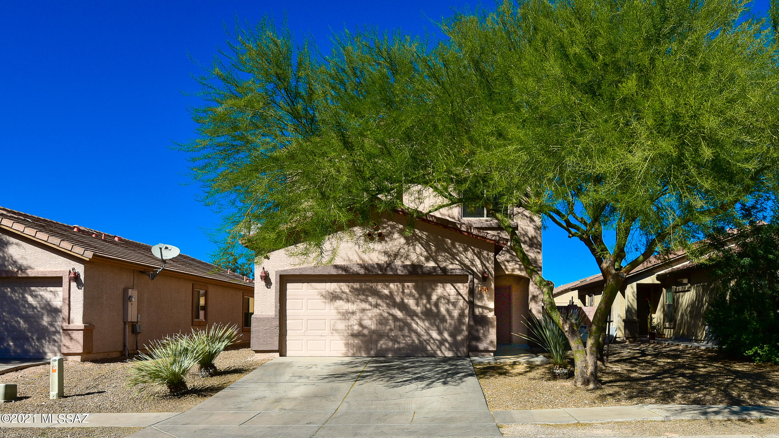 Gorgeous 4 bedroom 2 1/2 bath home with large downstairs den this property has it all. From the spacious great room to the open kitchen loaded with lots of cabinet space and breakfast bar including stainless steel appliances. Upstairs boosts 4 bedrooms including large master suite with ample sized den, plus duel sinks and additional walk in closet in master bathroom. Relax in the large backyard with covered patio perfect for entertaining. Don't miss out.