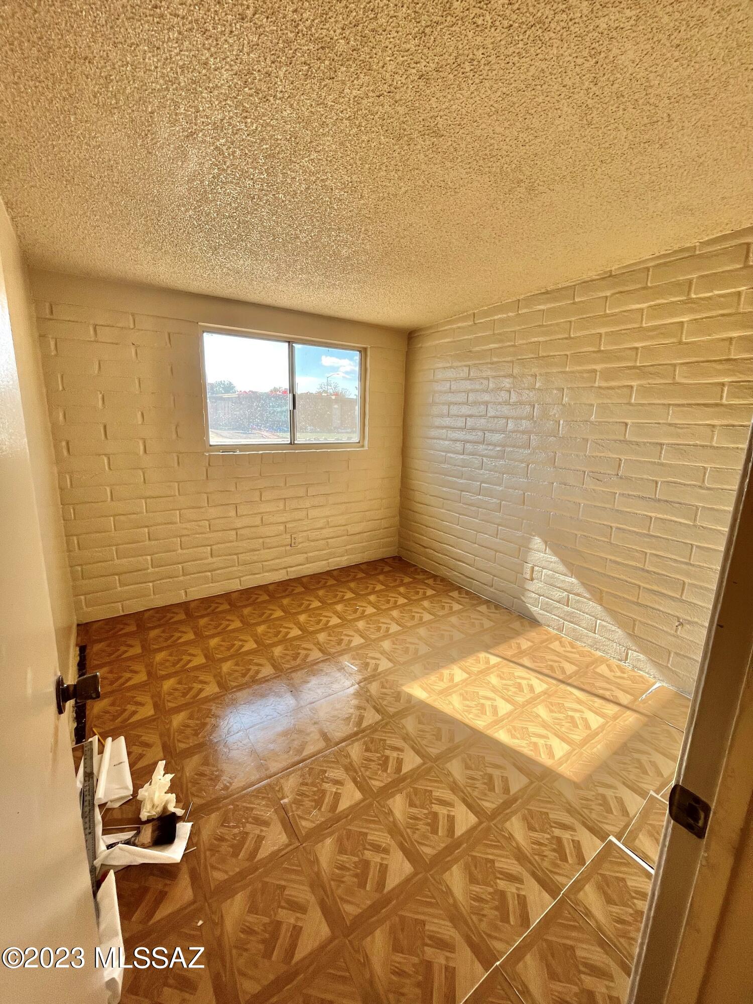 Vista Del Prado NO. 5 (1-72) - Residential