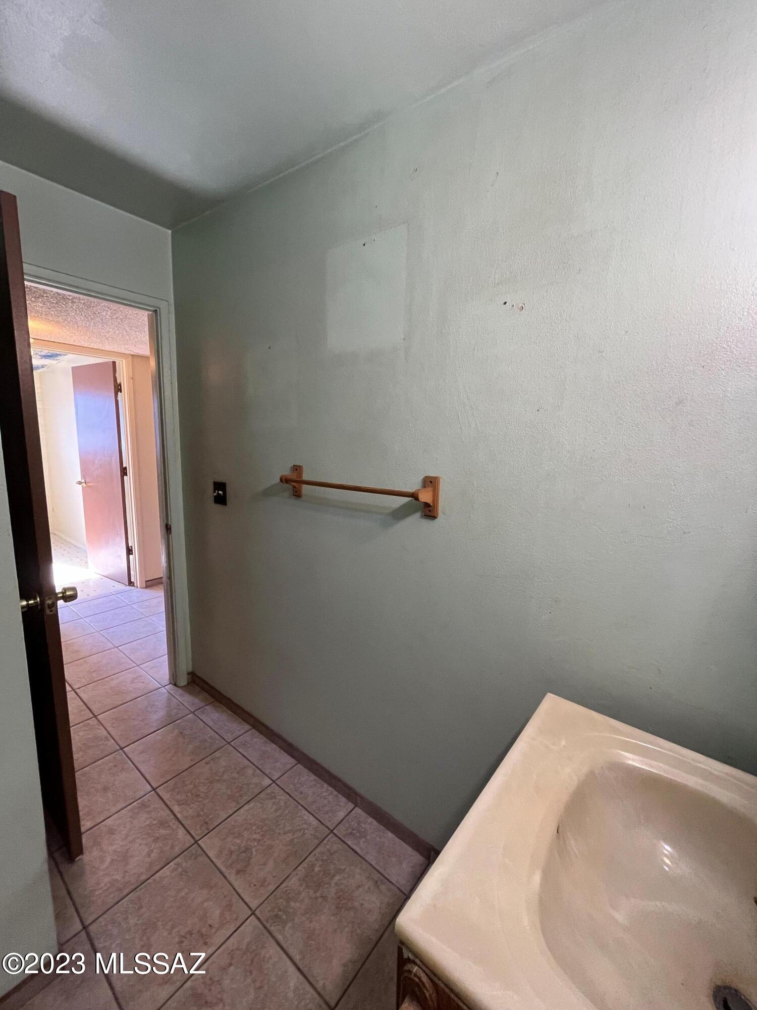 Vista Del Prado NO. 5 (1-72) - Residential
