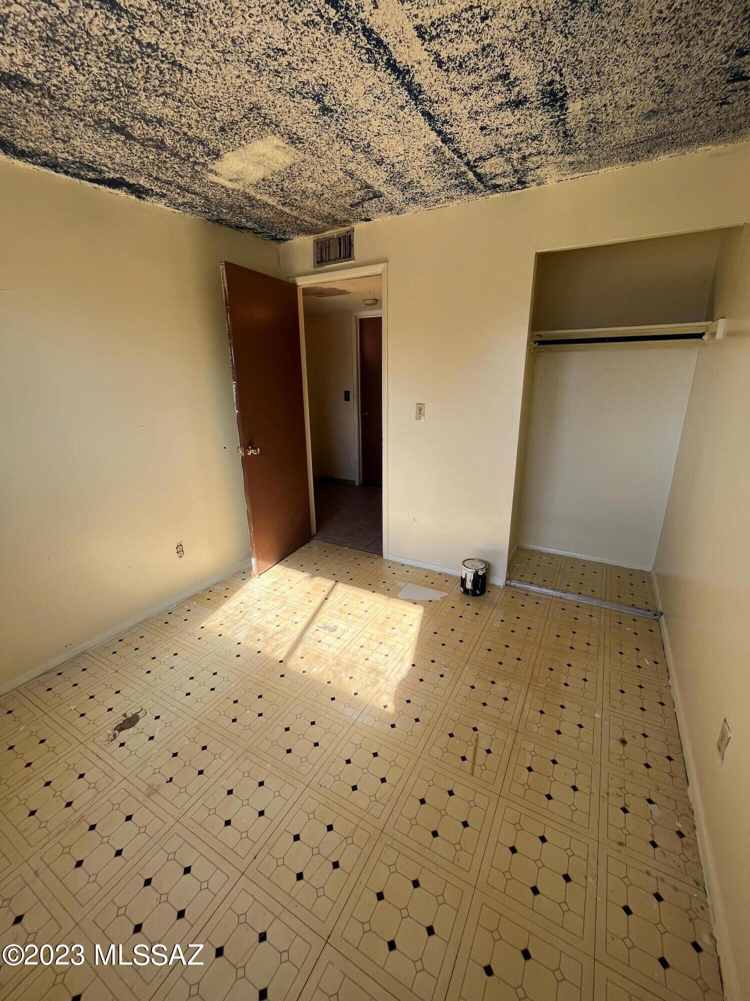 Vista Del Prado NO. 5 (1-72) - Residential