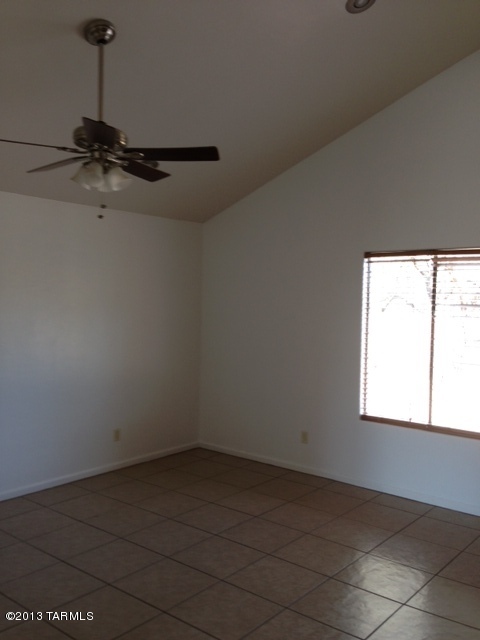 Canyon Terrace (1-65) - Residential Lease
