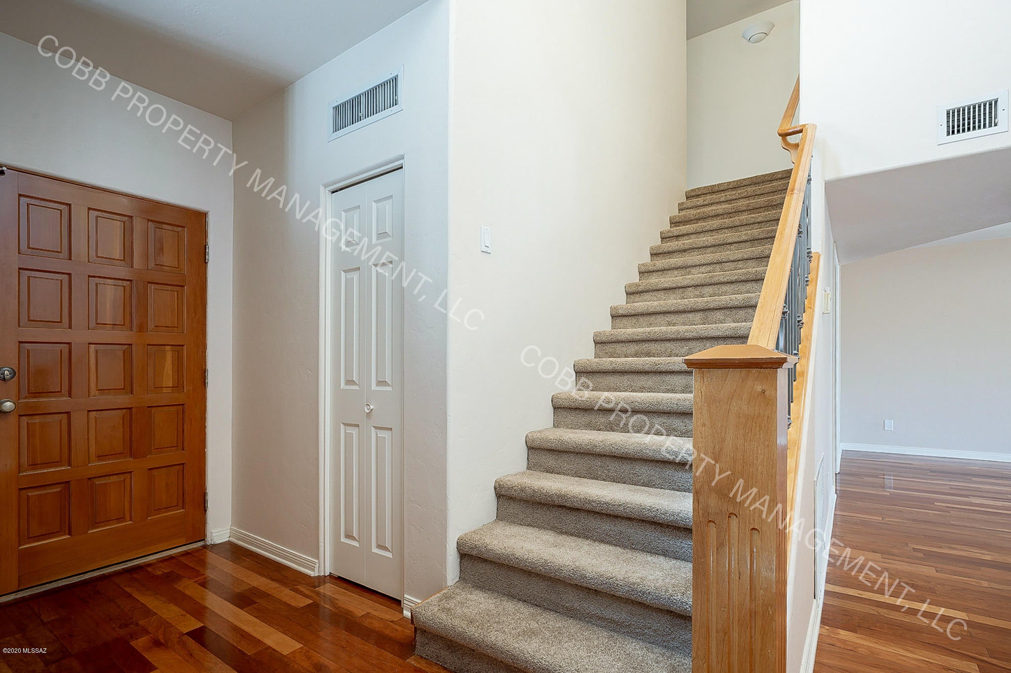 Maravilla(1-42) - Residential Lease