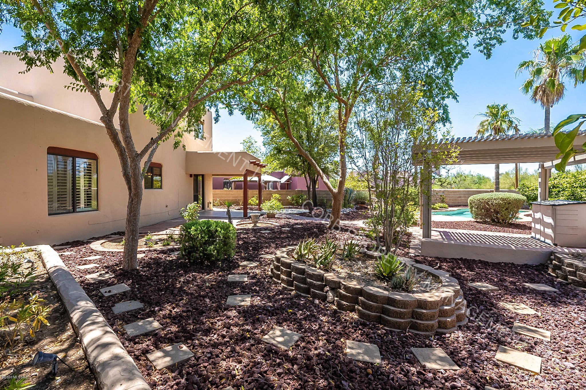 Maravilla(1-42) - Residential Lease