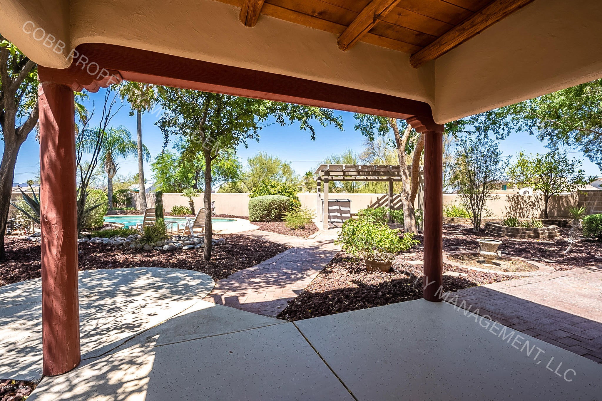 Maravilla(1-42) - Residential Lease