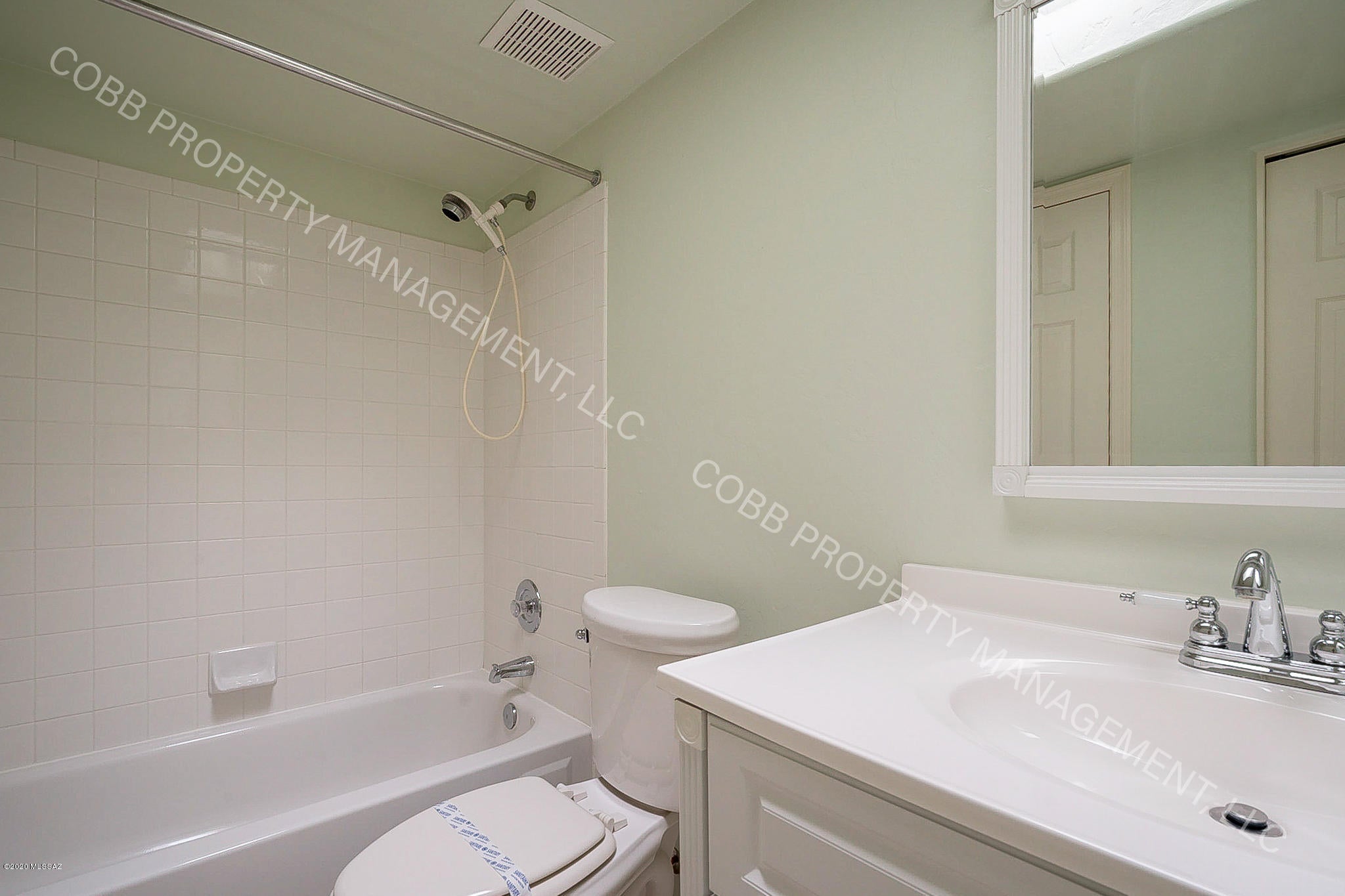 Maravilla(1-42) - Residential Lease