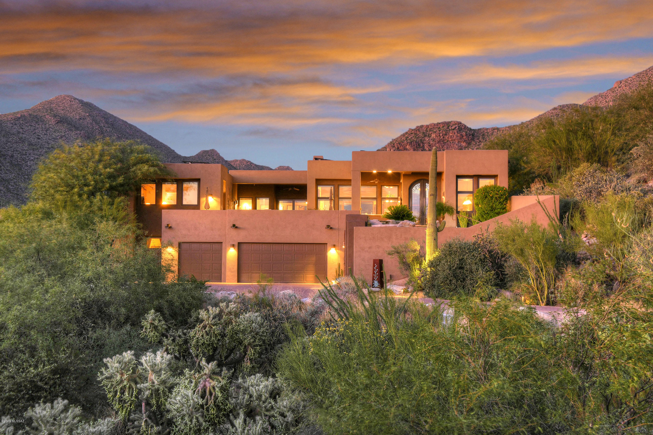 Canyon Pass At Dove Mountain - Residential
