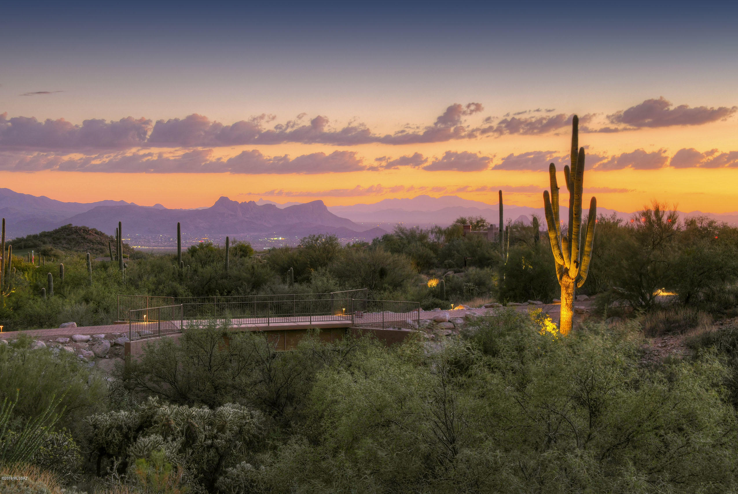 Canyon Pass At Dove Mountain - Residential