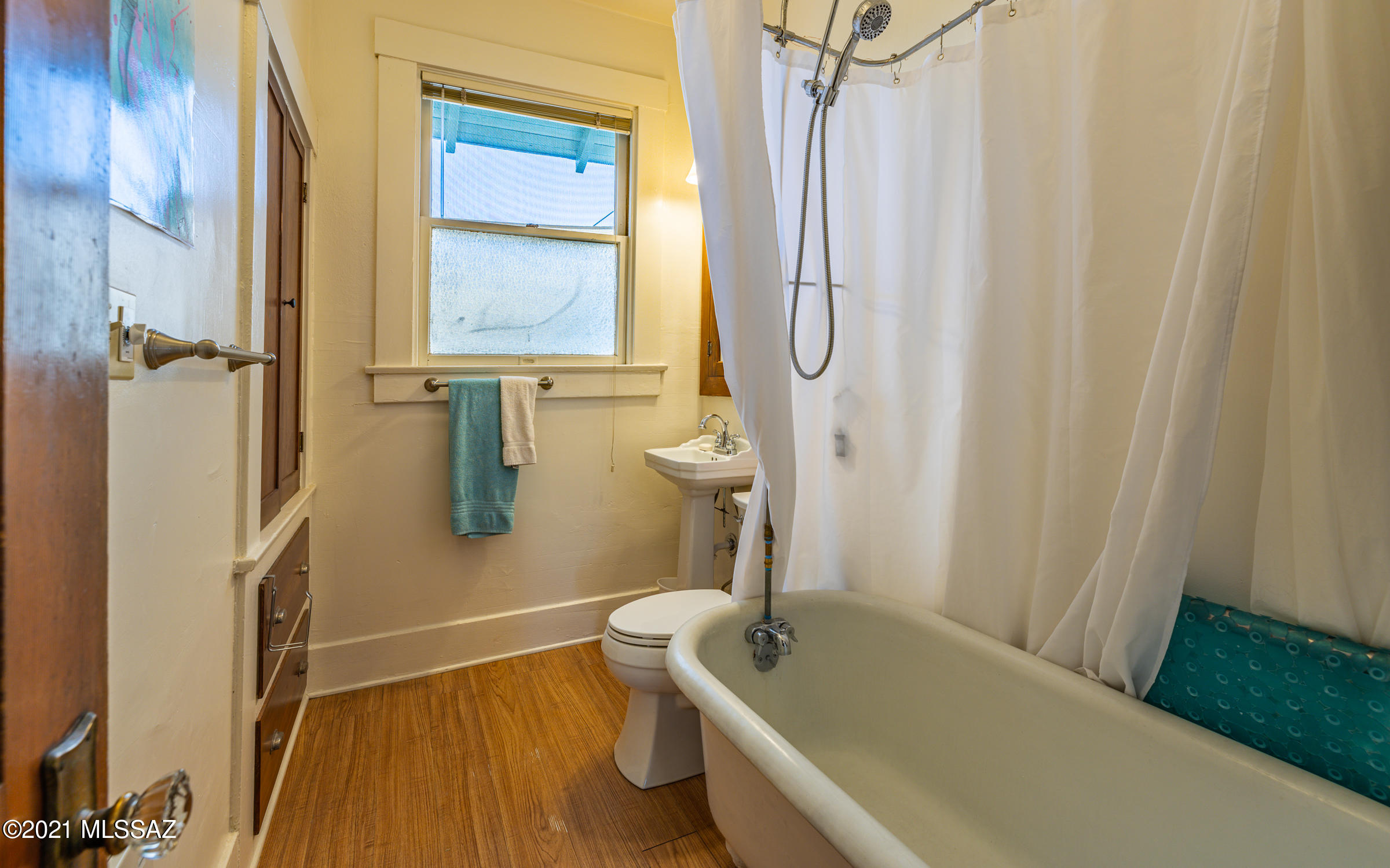 West University Court (1-7) - Residential Income
