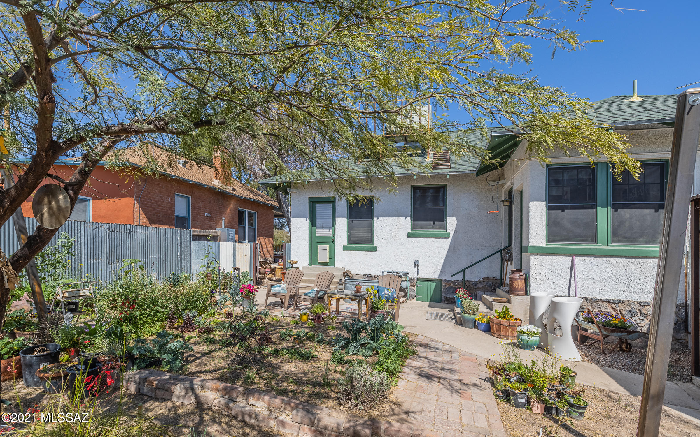 West University Court (1-7) - Residential Income