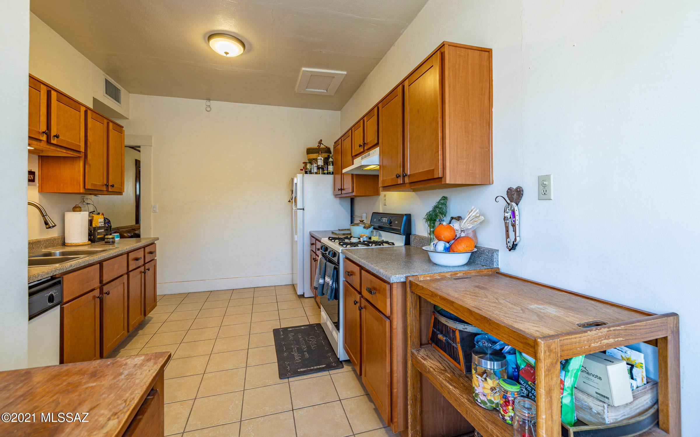 West University Court (1-7) - Residential Income